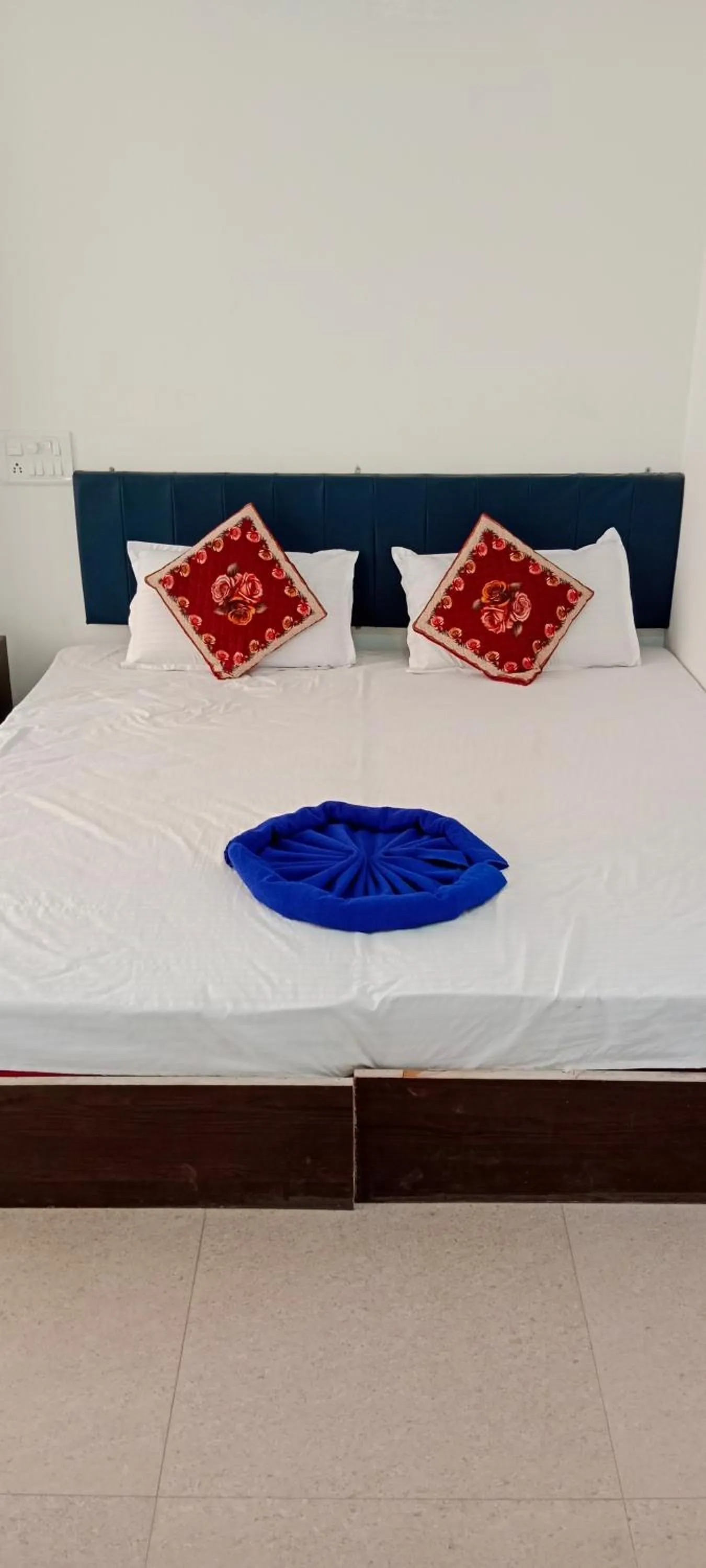 Bedroom, Bed in Hotel Aaradhya