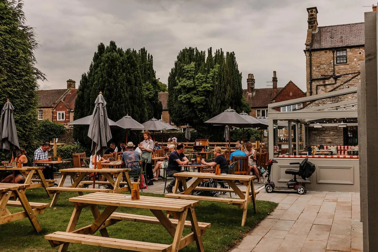 Garden in The Ashford Arms