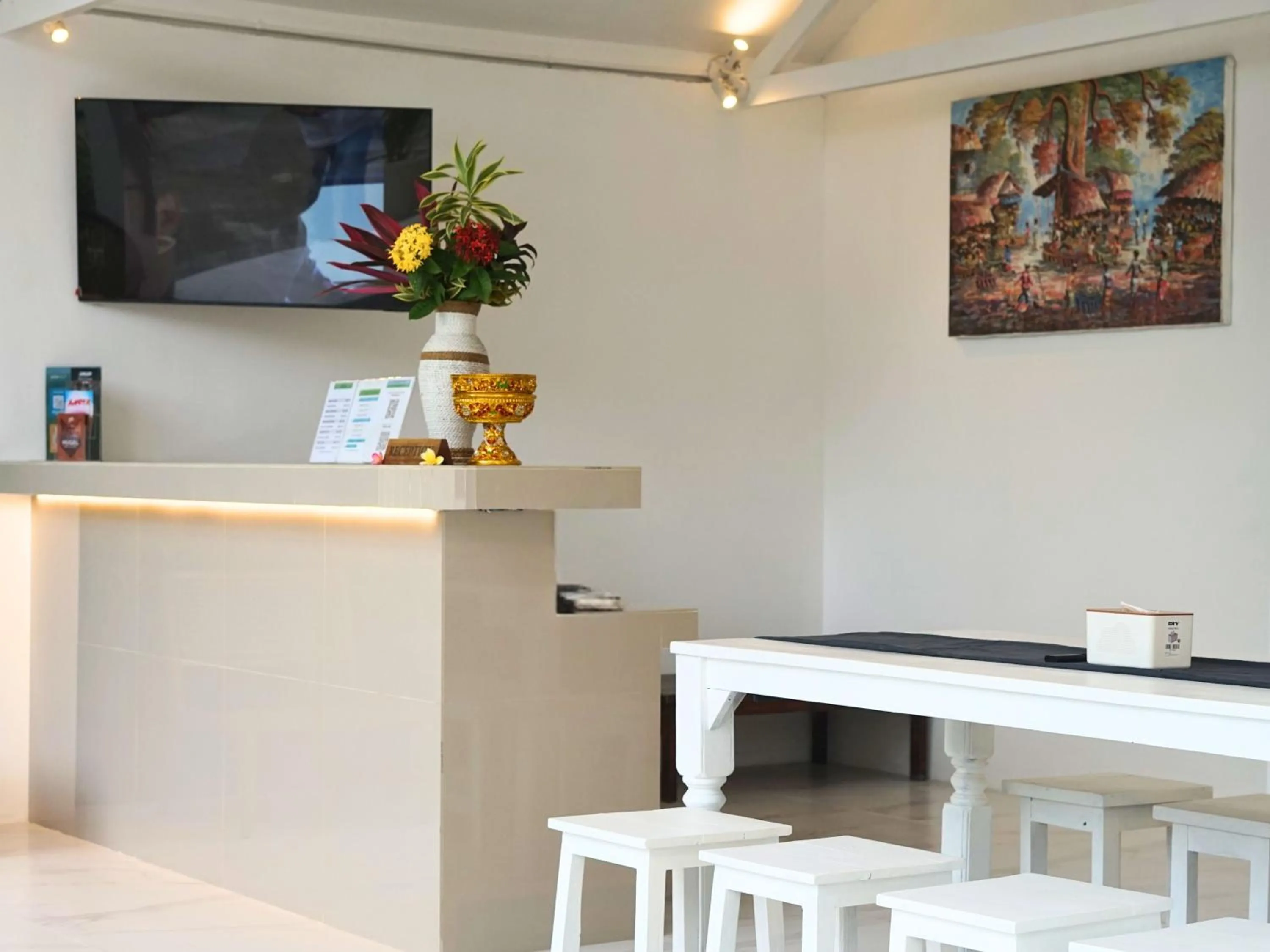 Lobby or reception in Summer of Surf Hostel Ungasan Uluwatu