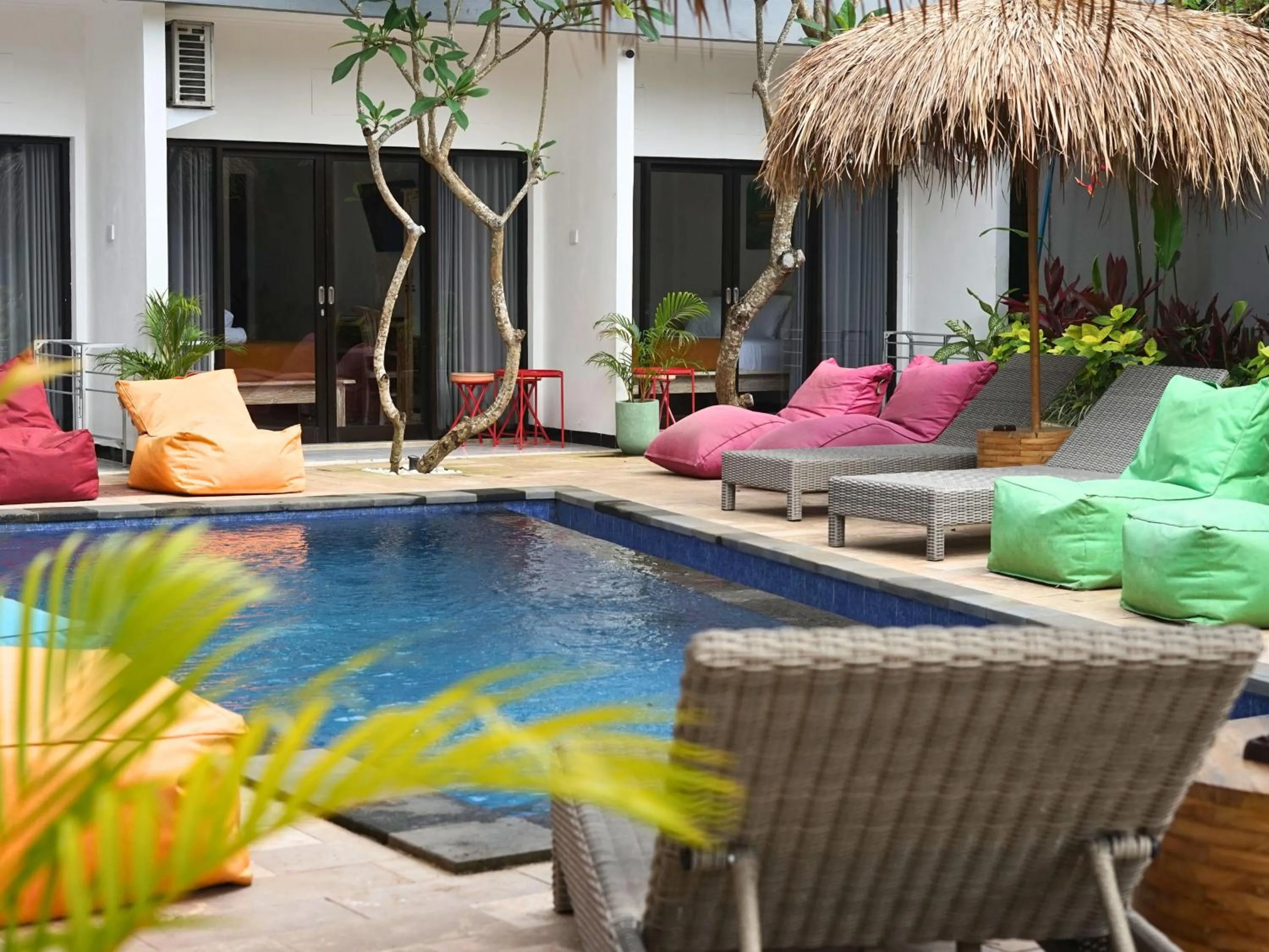 Swimming pool in Summer of Surf Hostel Ungasan Uluwatu