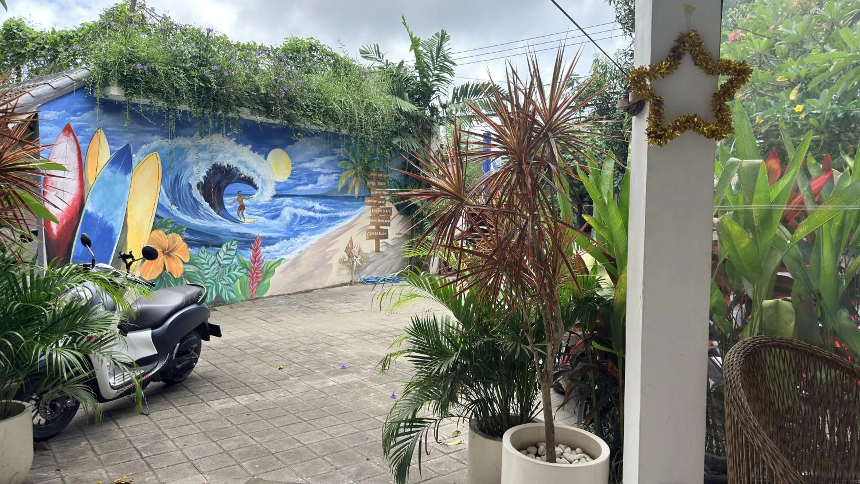 Summer of Surf Hostel Ungasan Uluwatu