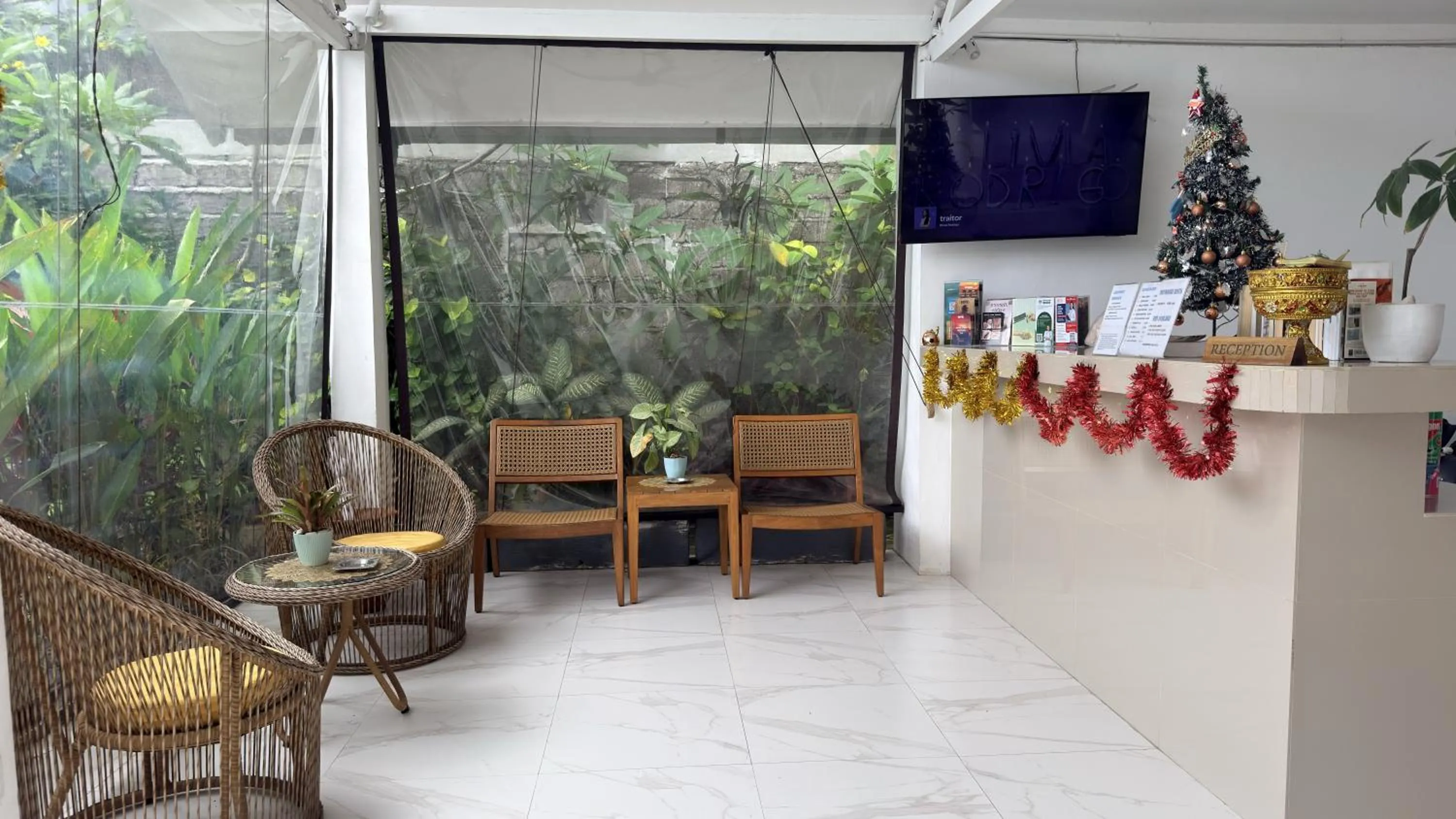 Summer of Surf Hostel Ungasan Uluwatu