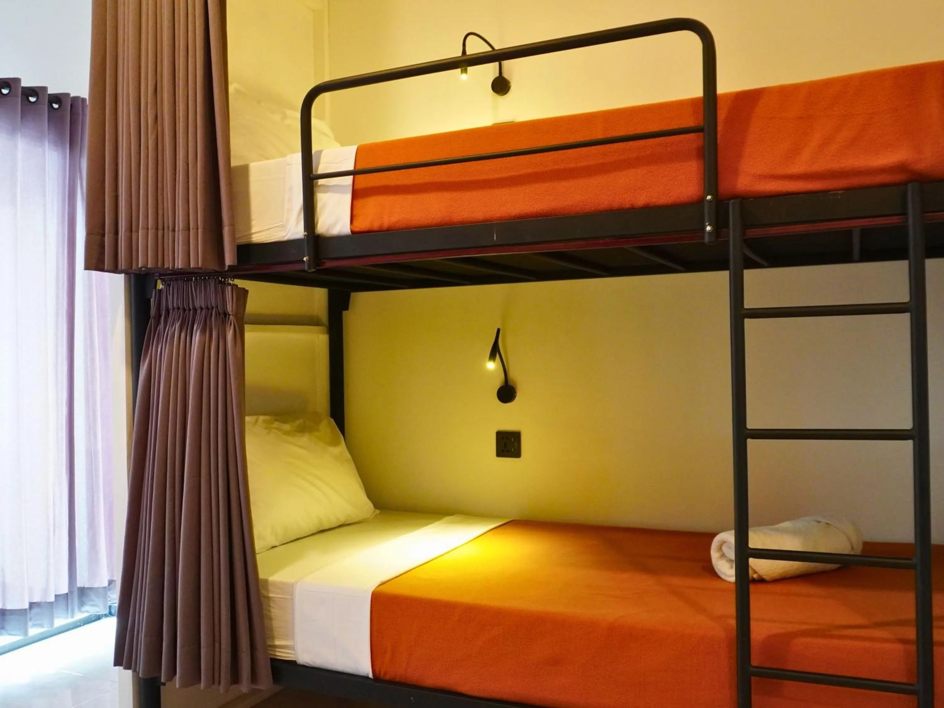 Bed in Summer of Surf Hostel Ungasan Uluwatu