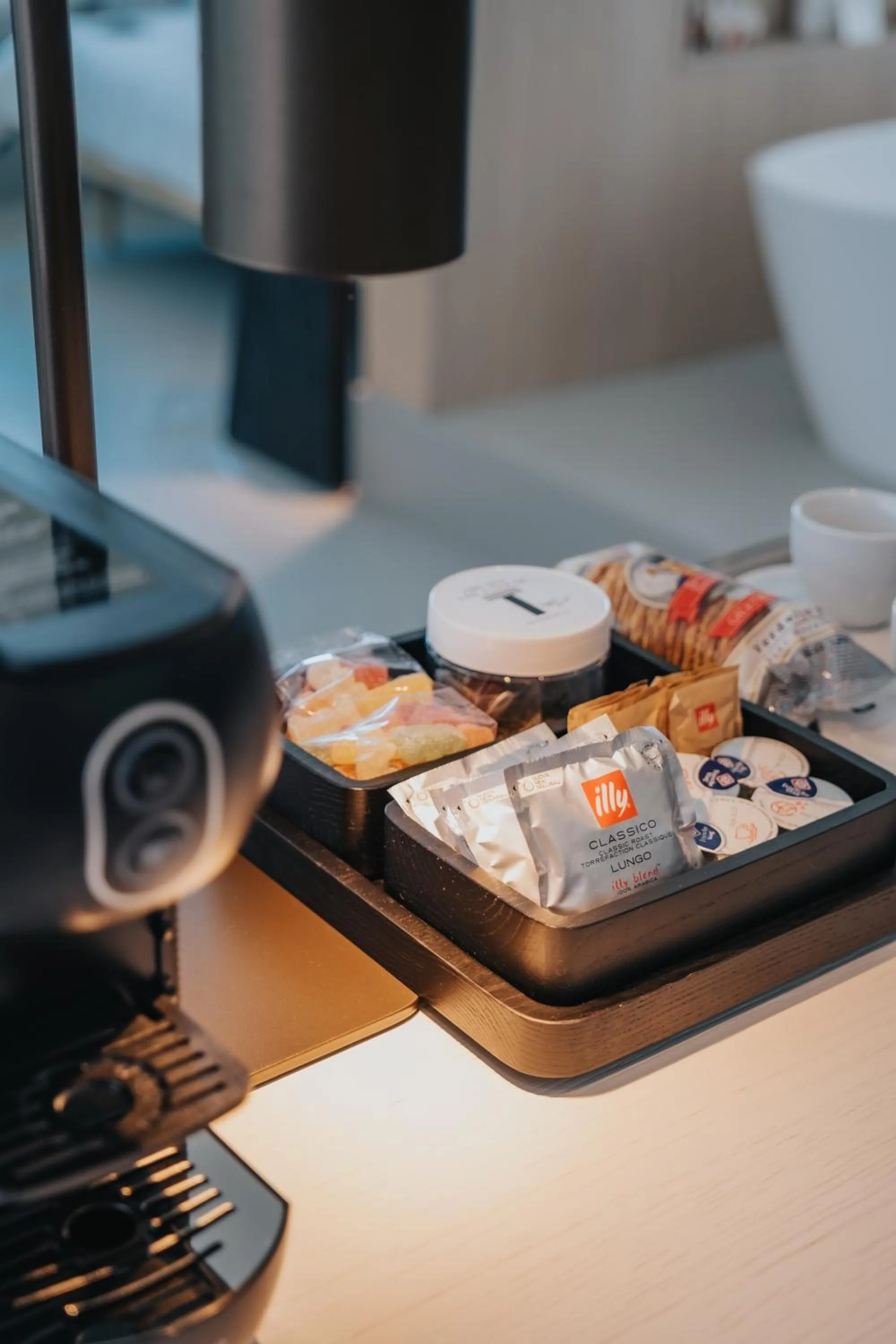 Coffee/tea facilities in Strandhotel