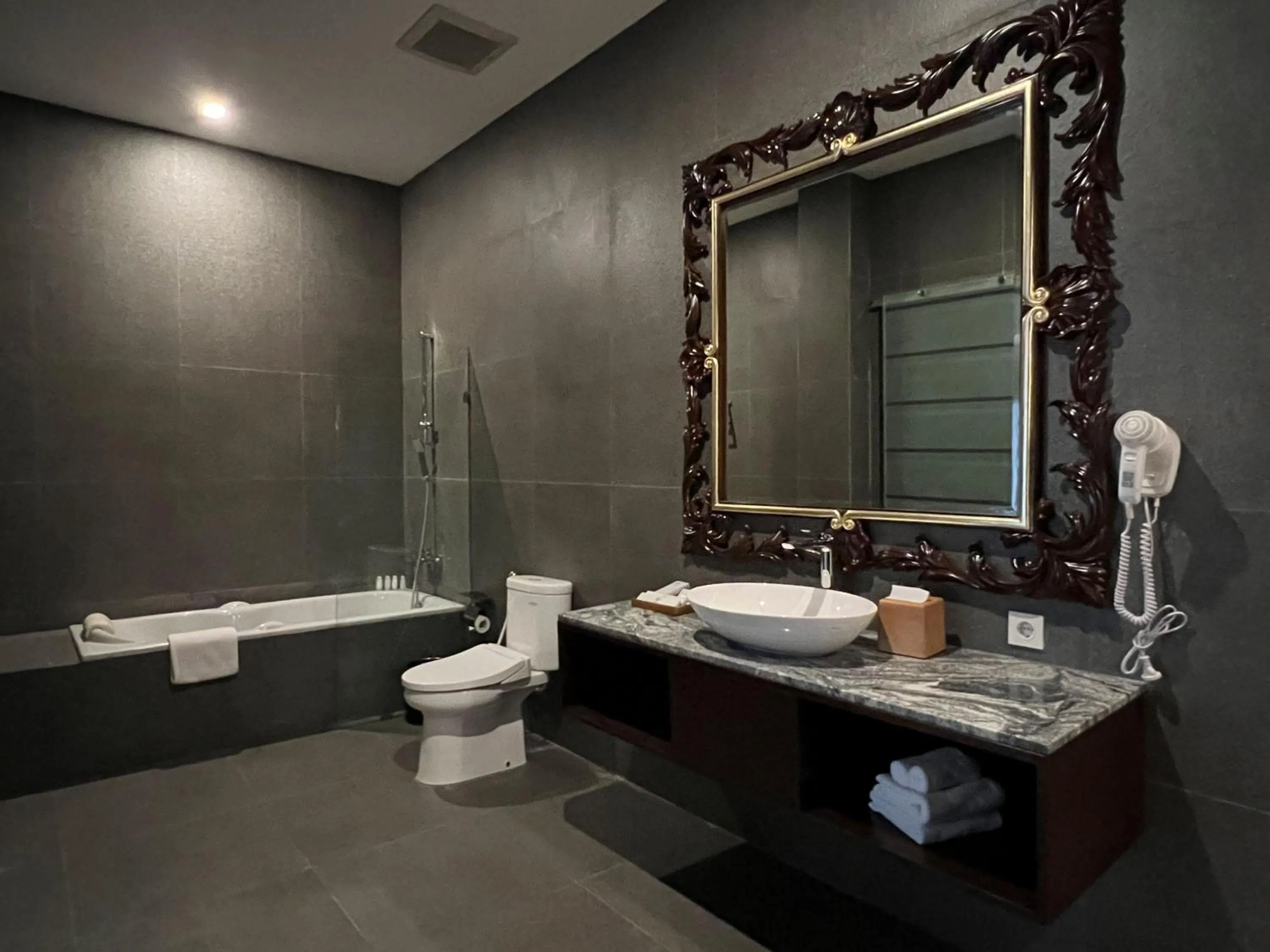 Bathroom in Tabebuya Resto & Resort