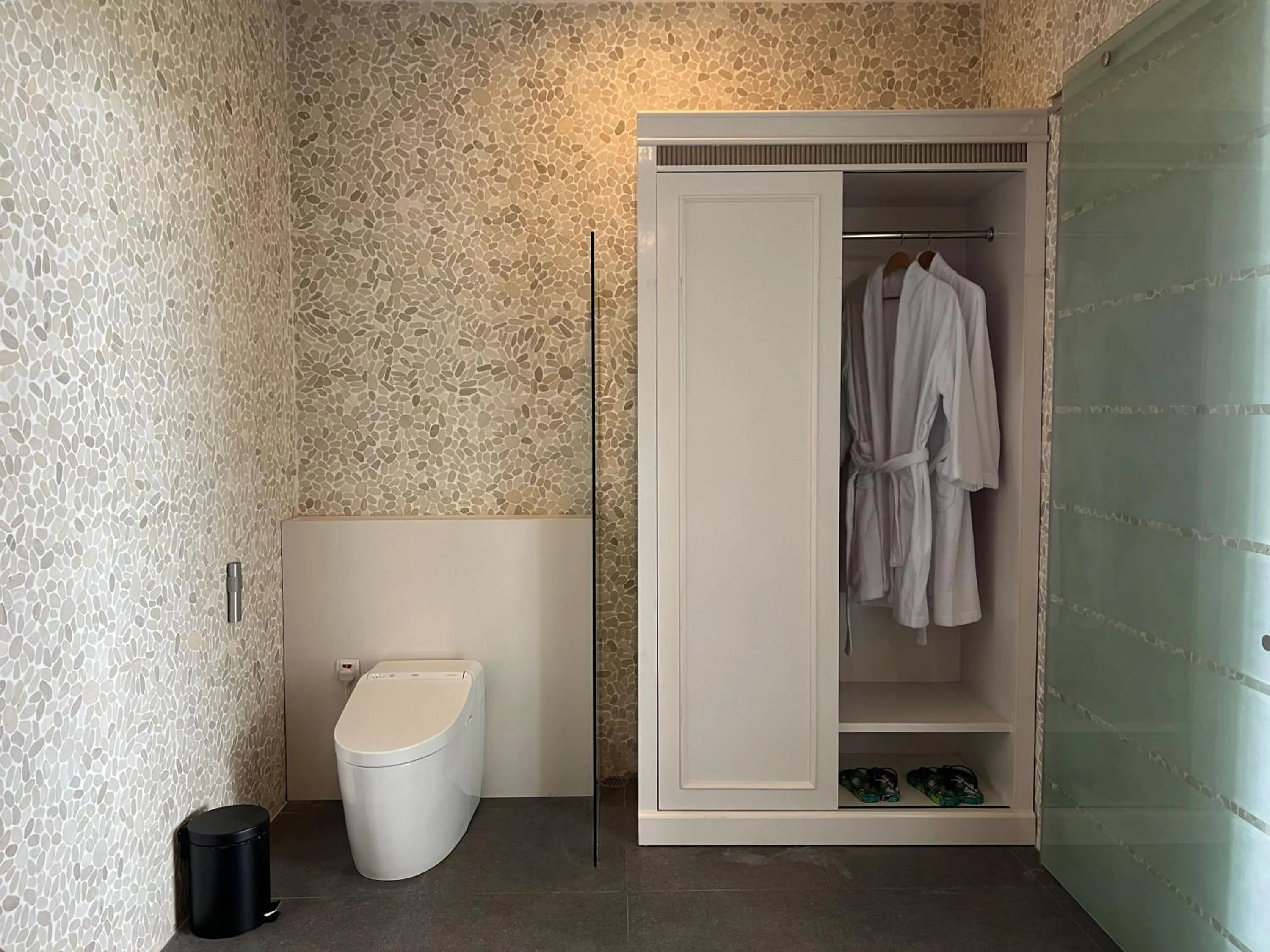 Tabebuya Resto & Resort