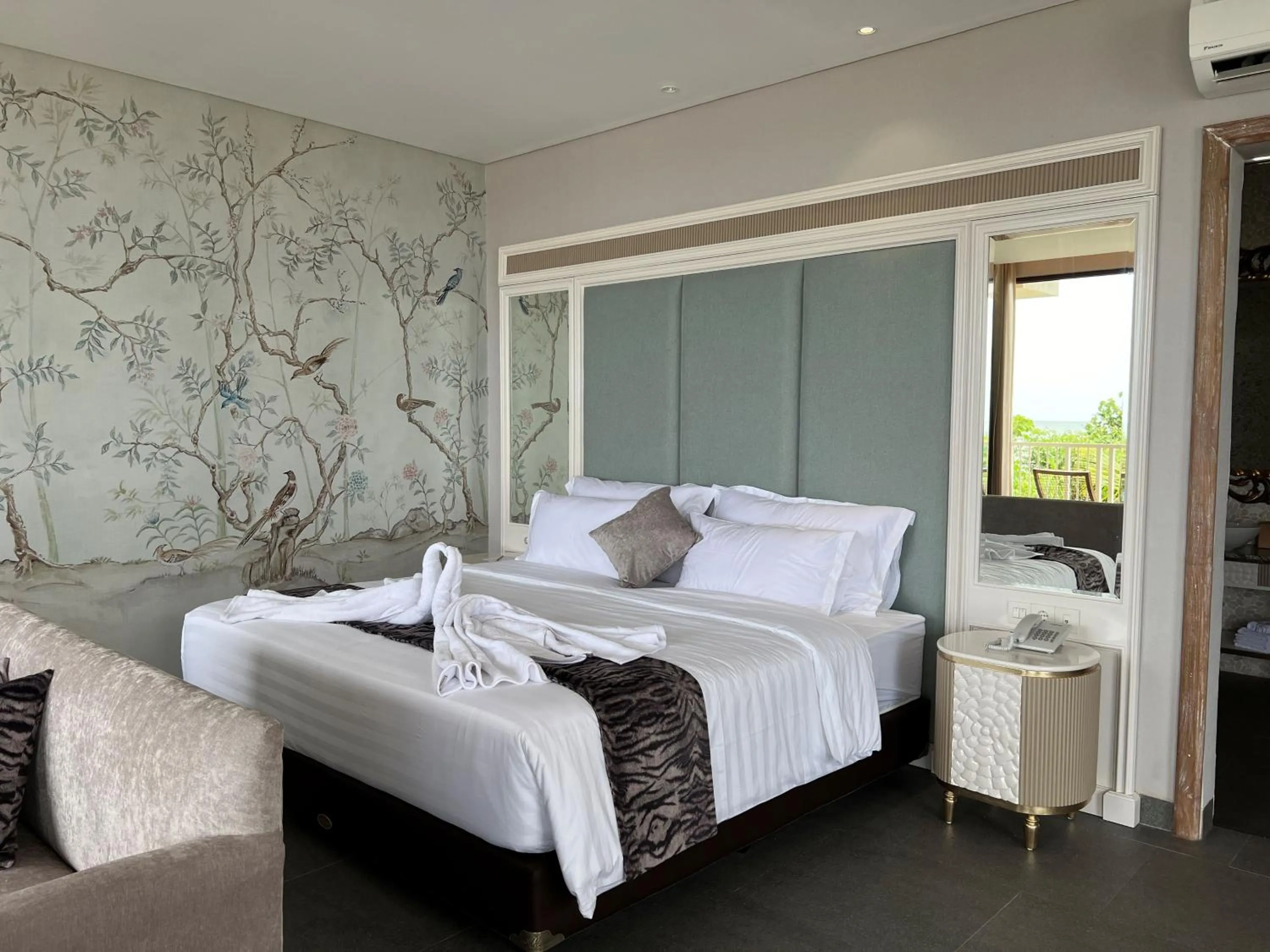 Bed in Tabebuya Resto & Resort