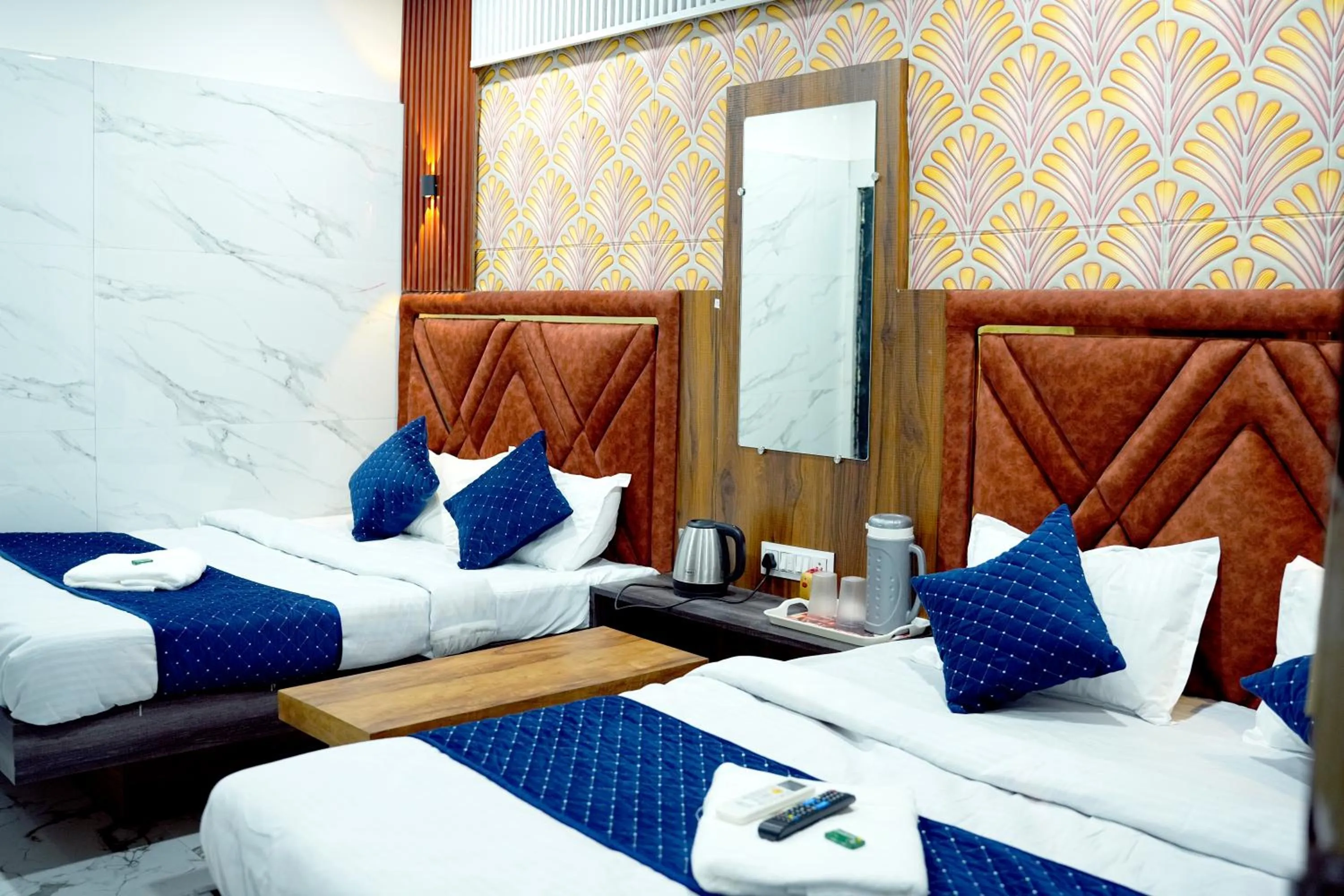 Bed in Hotel Mahalok Palace