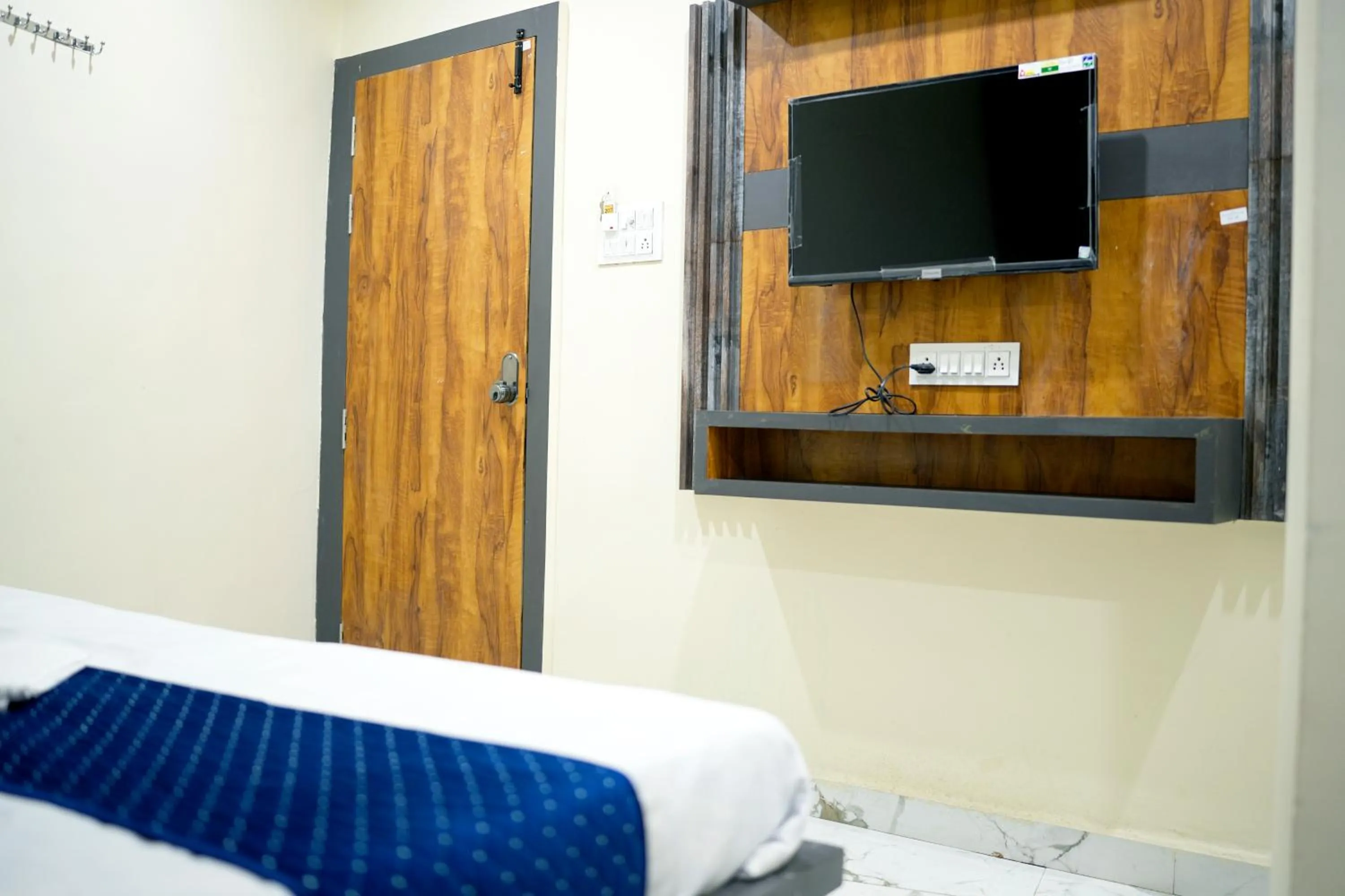 Bed in Hotel Mahalok Palace