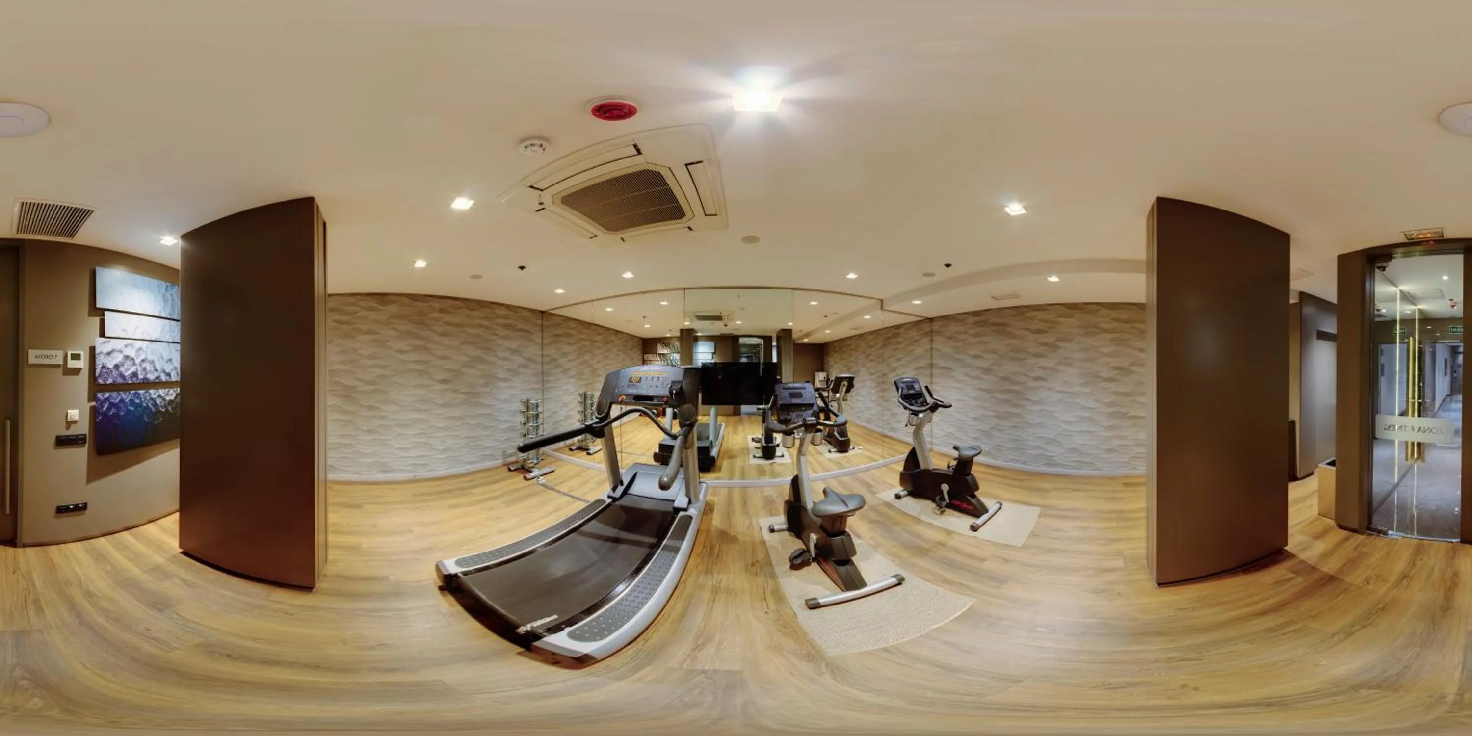 Fitness centre/facilities in SH Colón Valencia