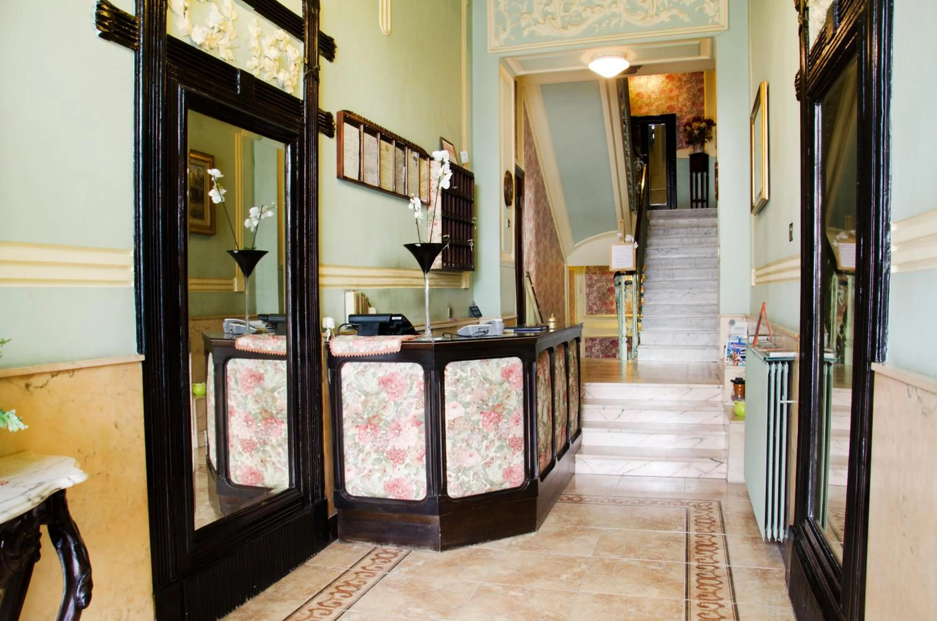 Lobby or reception in Hotel Villa Maria