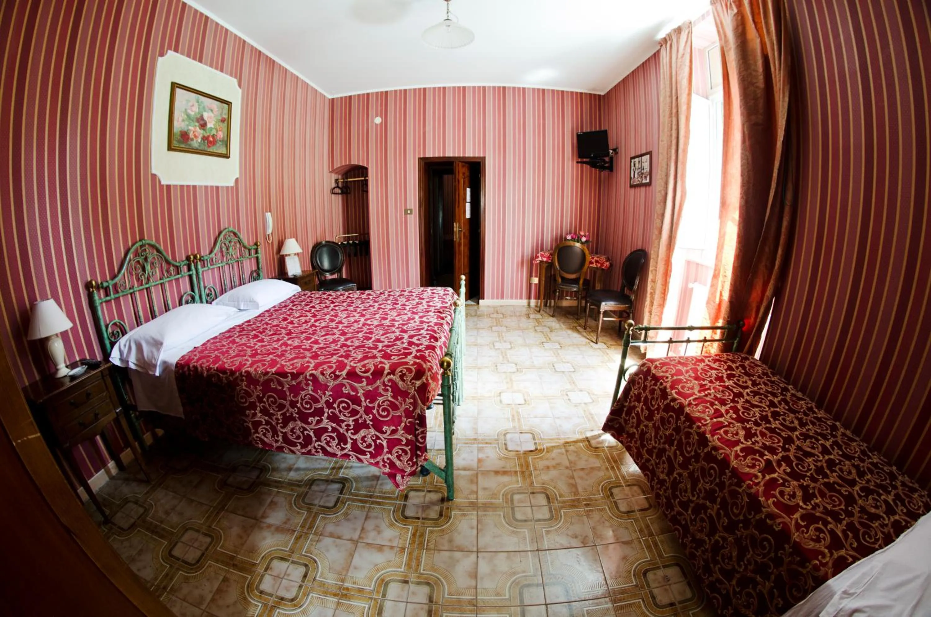 Photo of the whole room, Bed in Hotel Villa Maria
