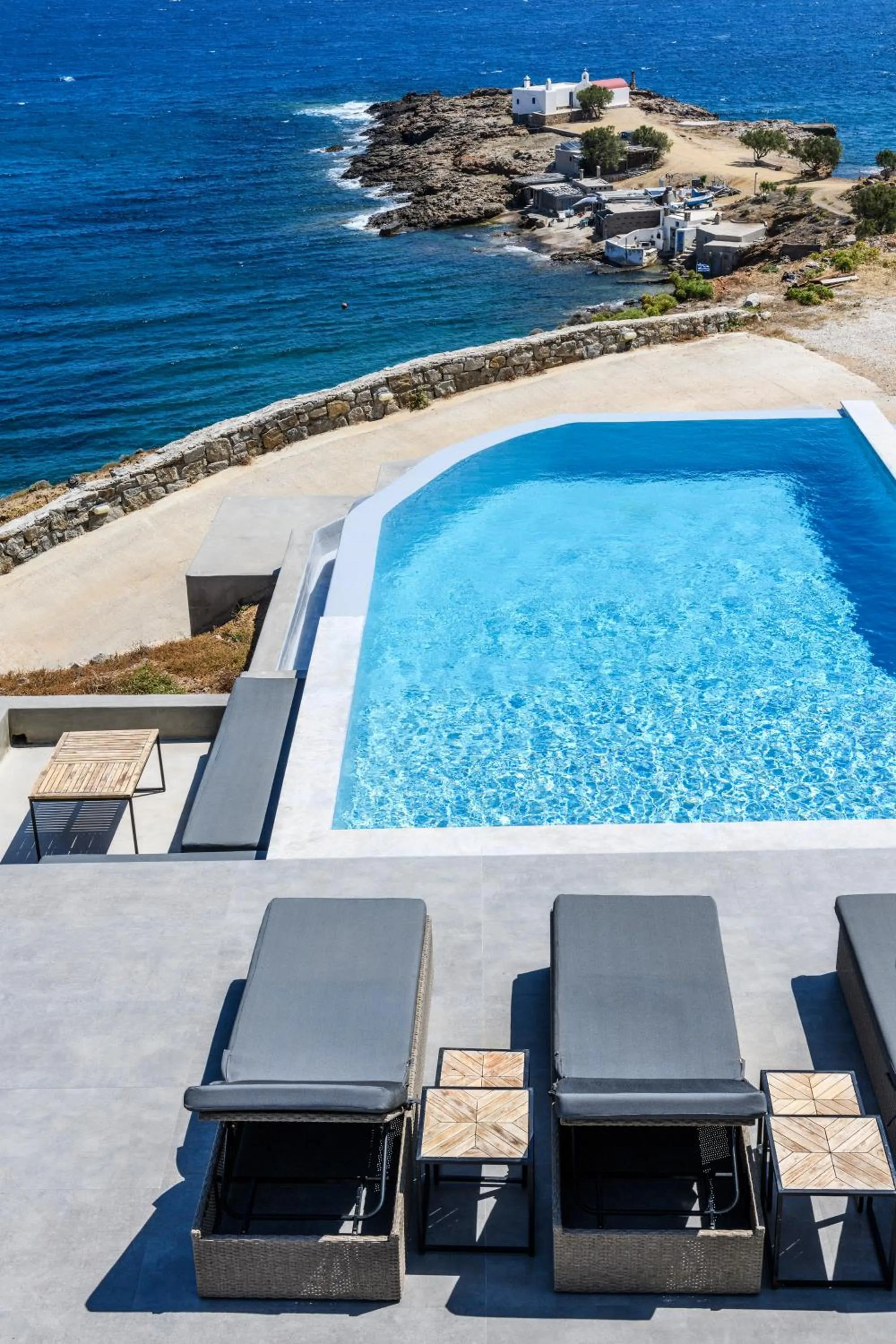 Beach in Mykonos Residence Villas & Suites Merchia beach