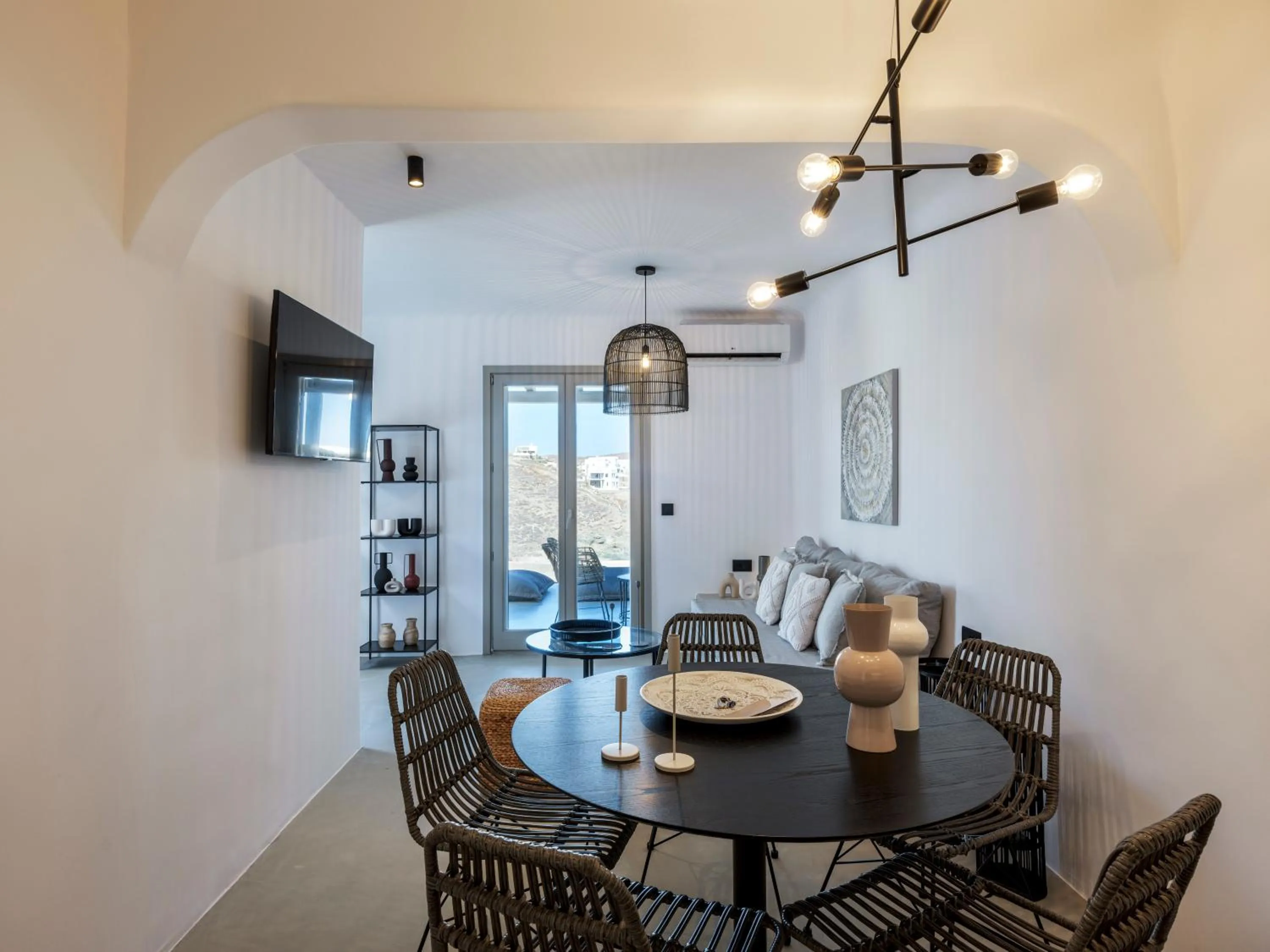 TV and multimedia in Mykonos Residence Villas & Suites Merchia beach