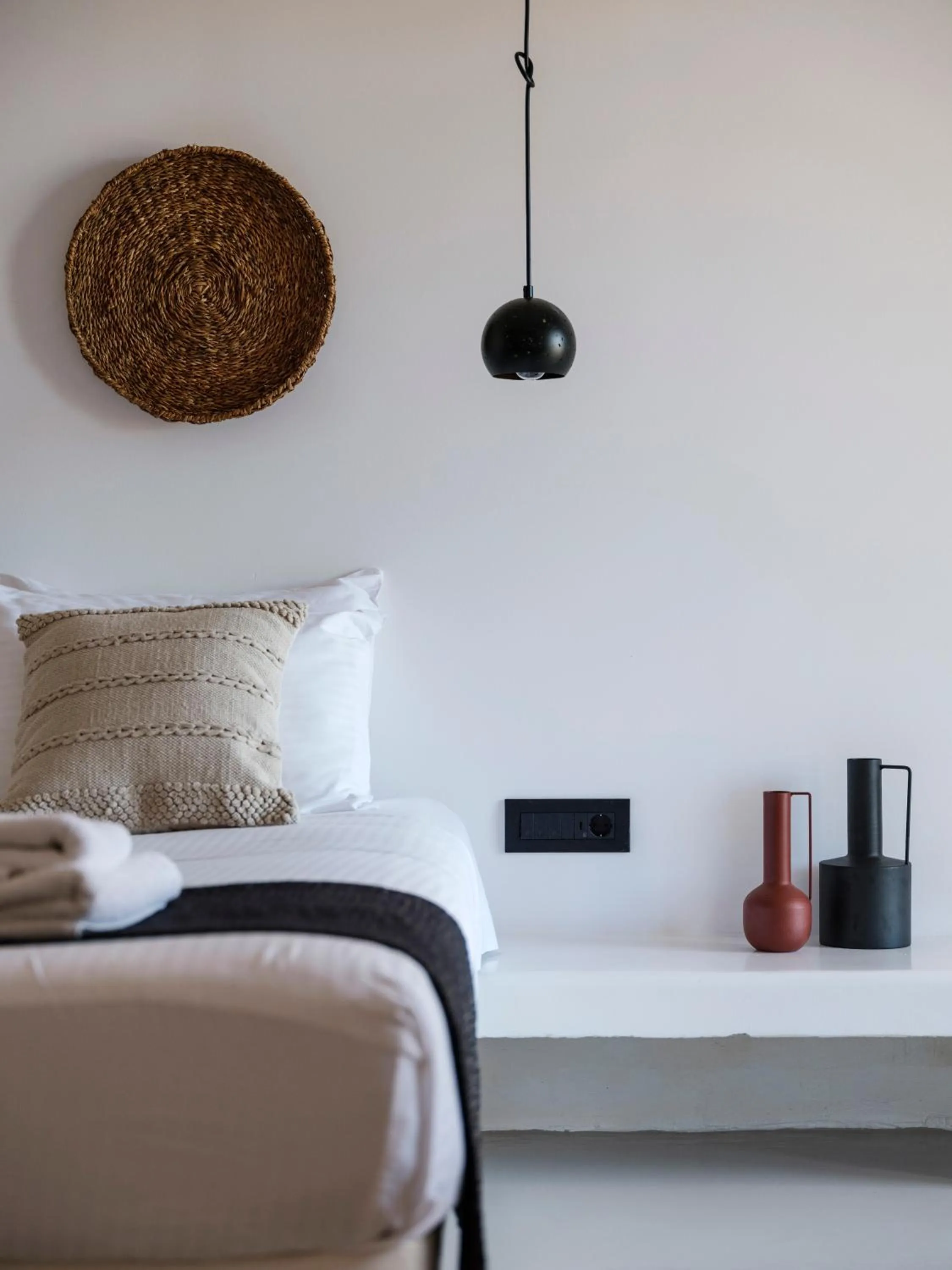 Bed in Mykonos Residence Villas & Suites Merchia beach