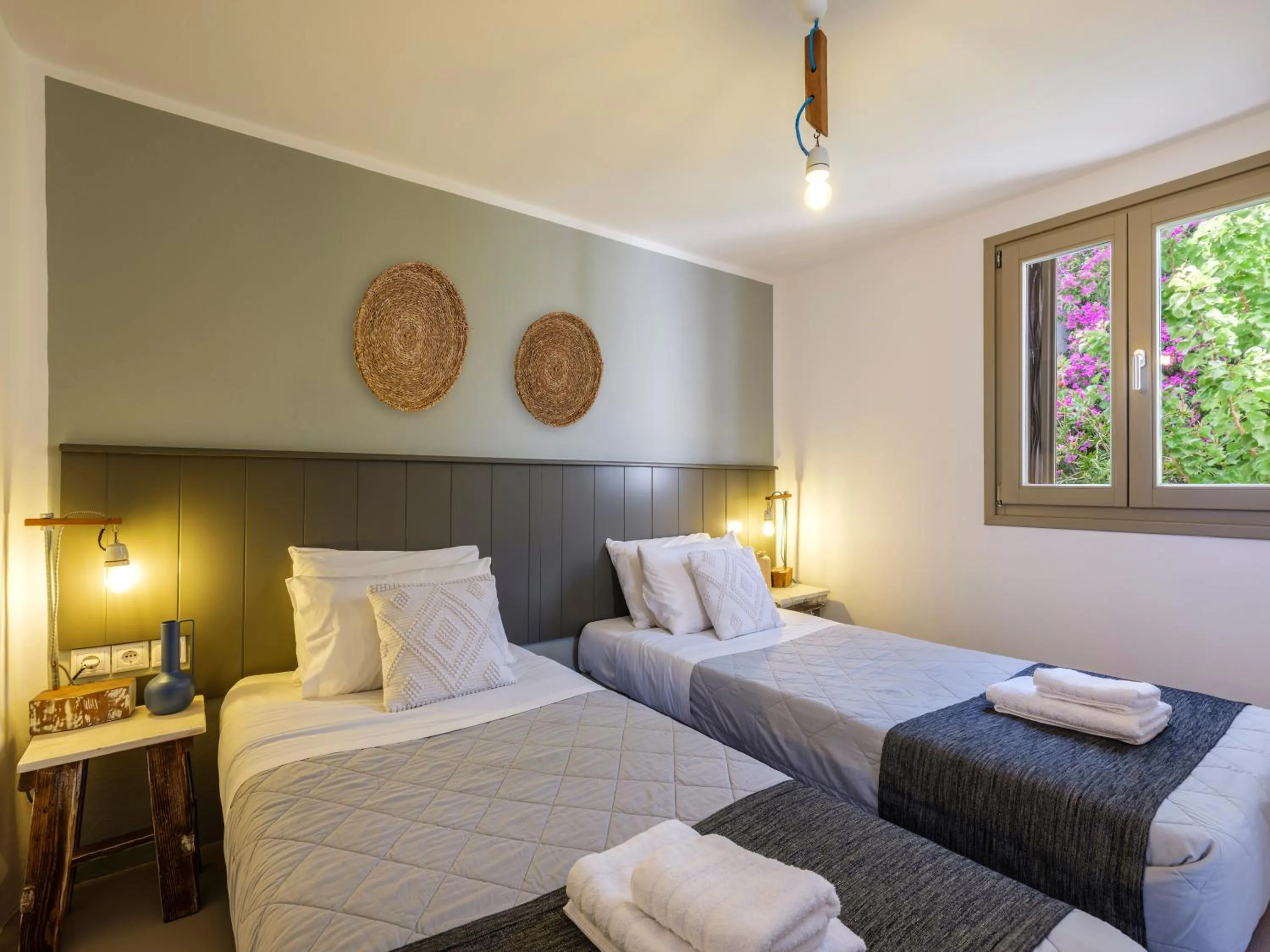 Bed in Mykonos Residence Villas & Suites Merchia beach