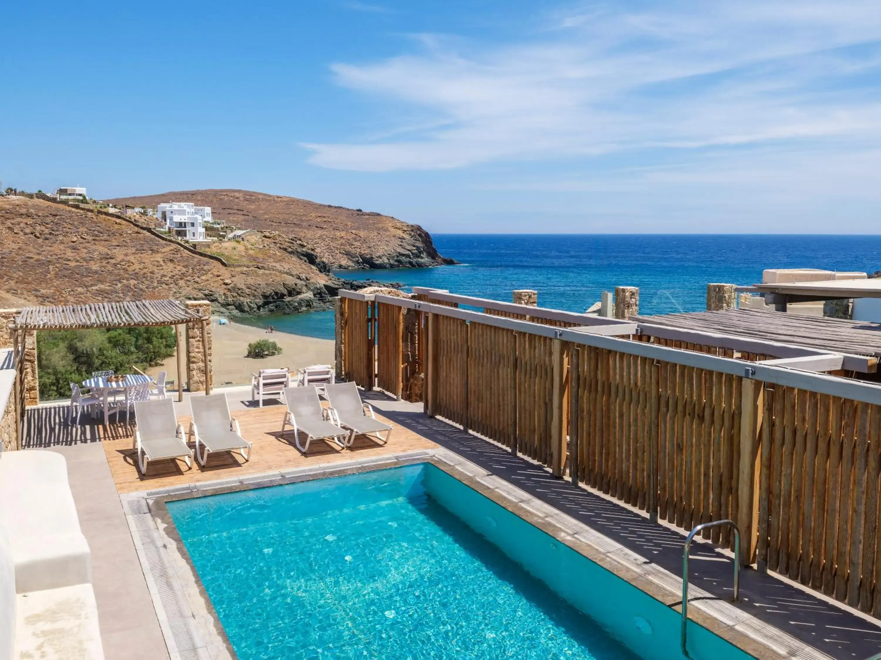 Suite with Private Pool in Mykonos Residence Villas & Suites Merchia beach Suite with Private Pool in Mykonos Residence Villas & Suites Merchia beach