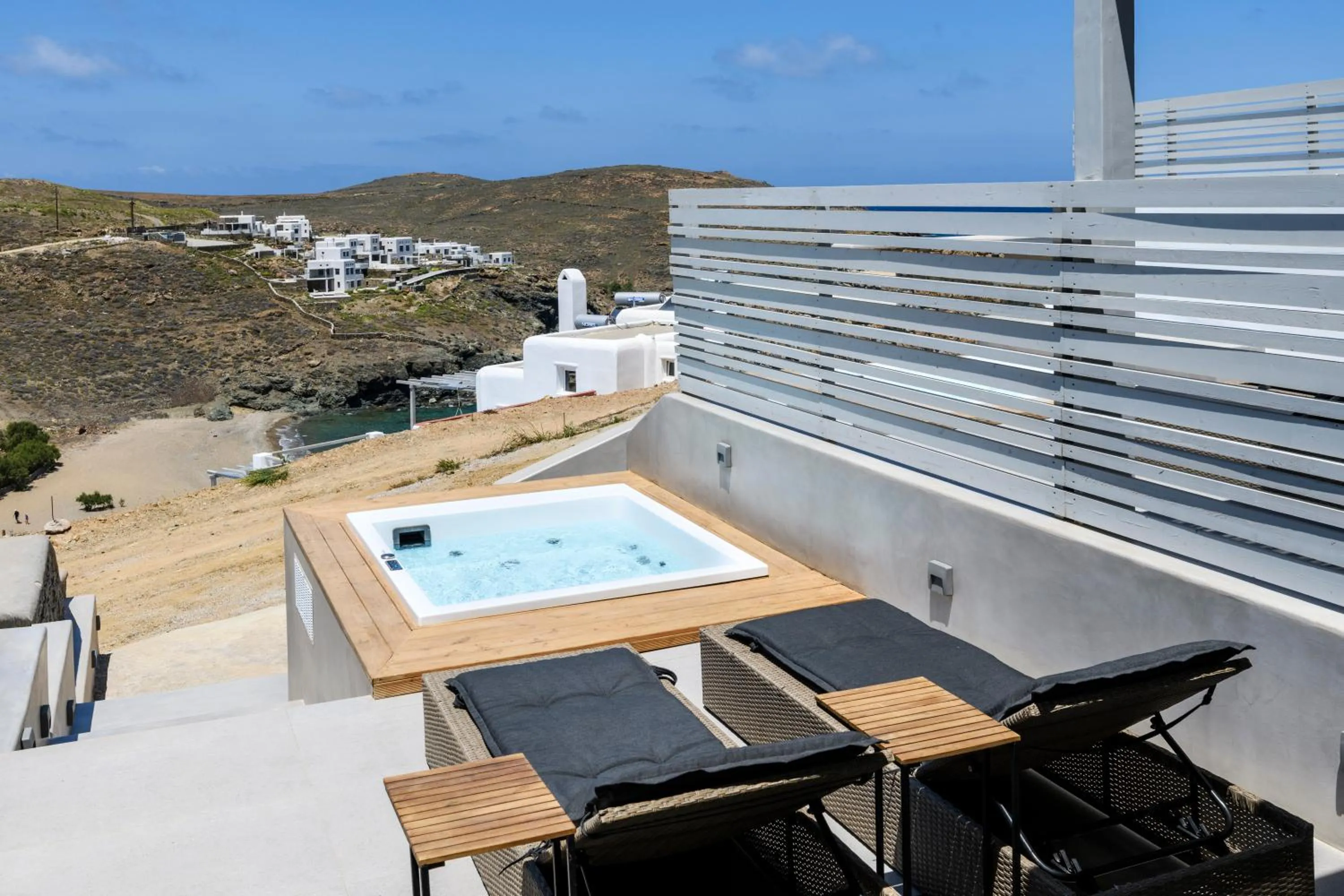 Property building in Mykonos Residence Villas & Suites Merchia beach