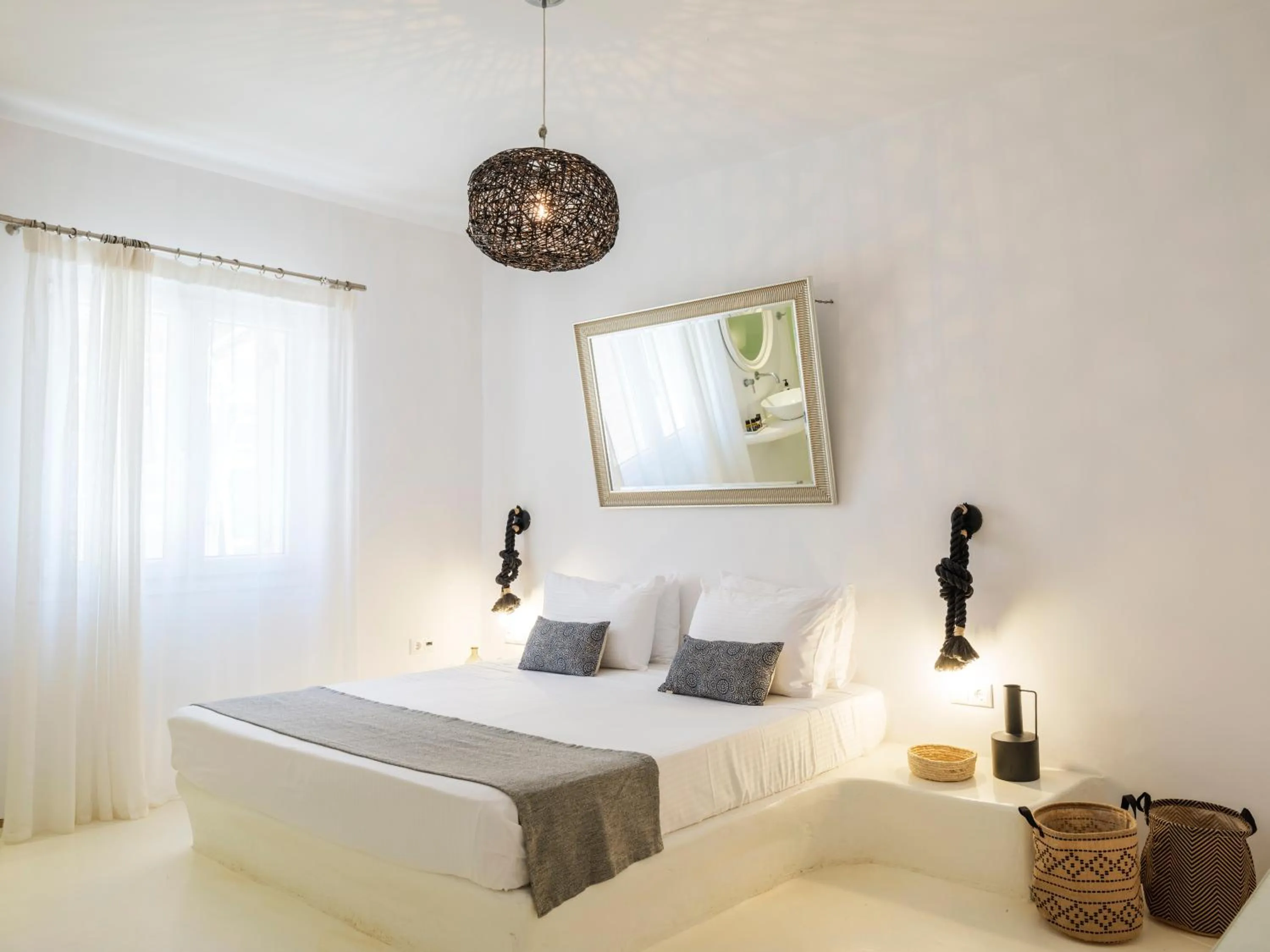 Bed in Mykonos Residence Villas & Suites Merchia beach