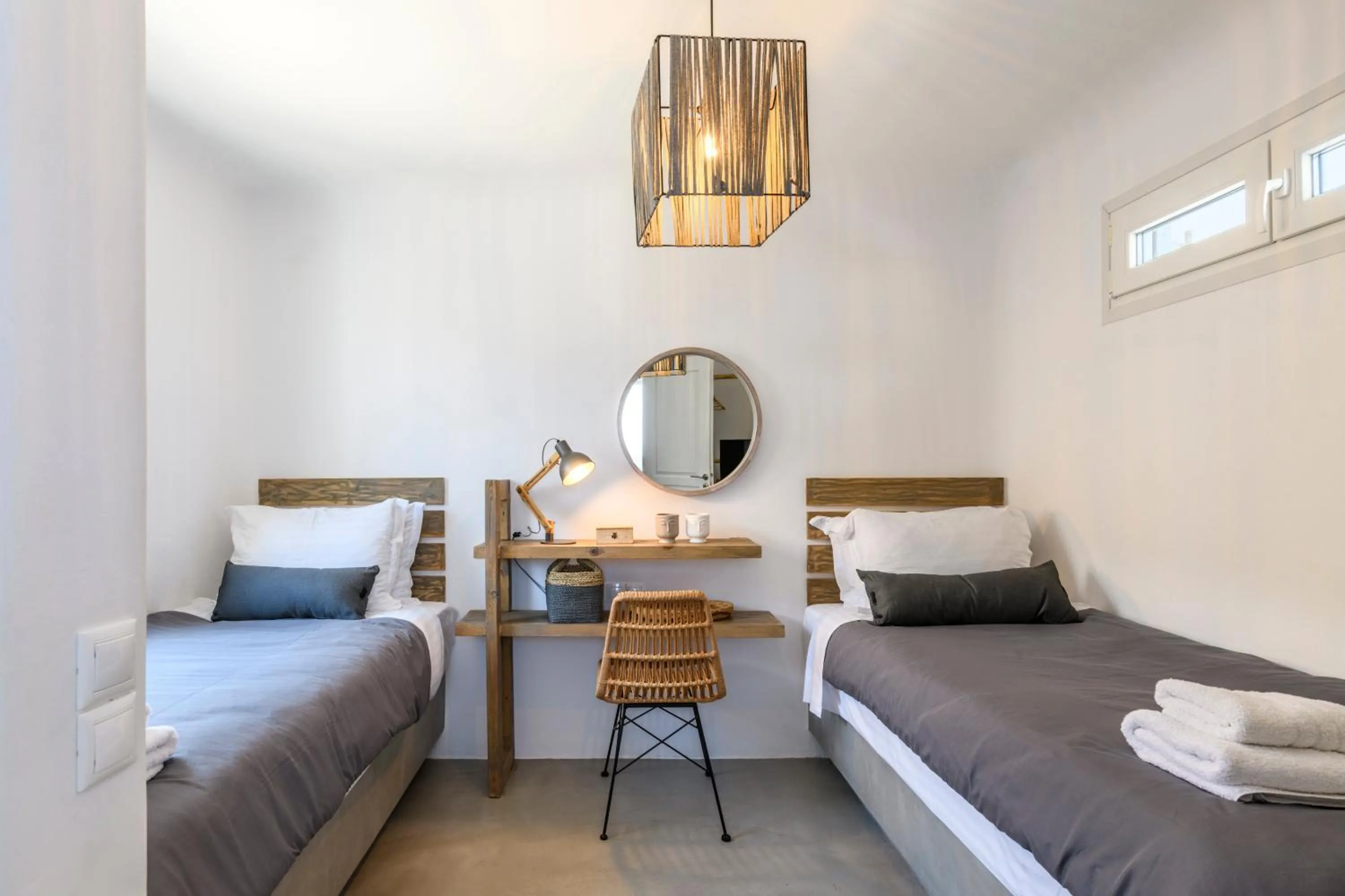 Bed in Mykonos Residence Villas & Suites Merchia beach