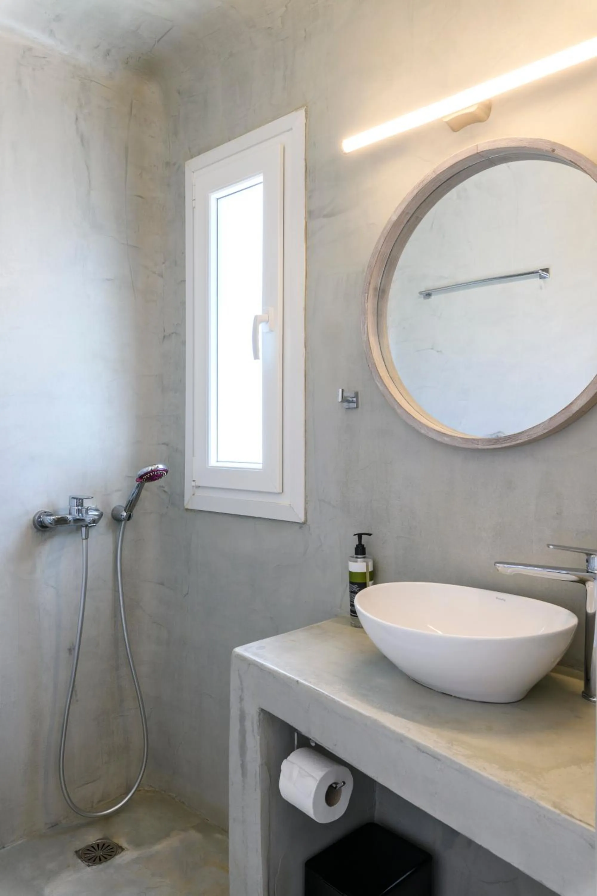 Shower in Mykonos Residence Villas & Suites Merchia beach