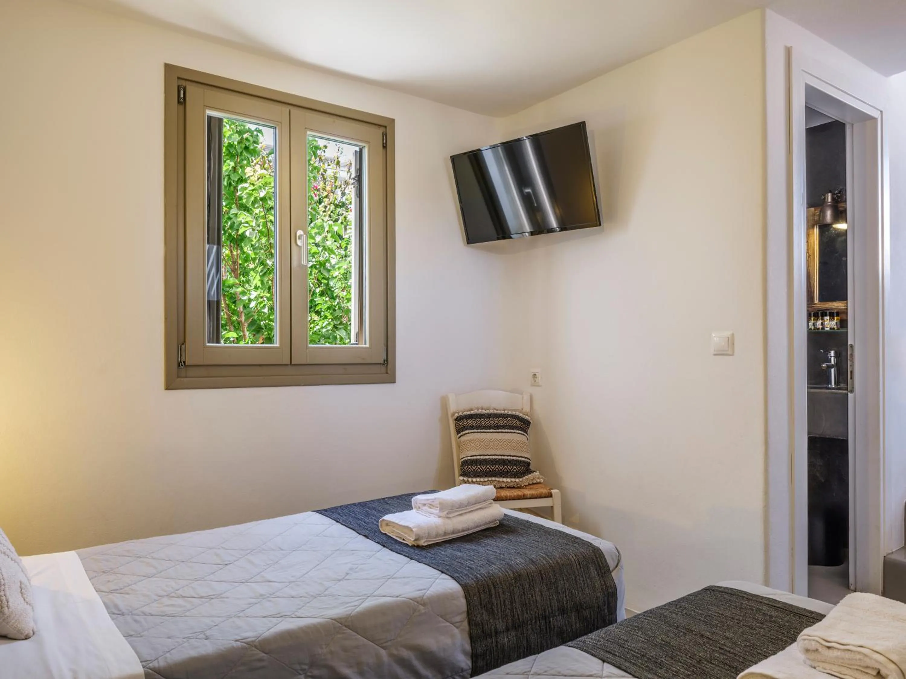 Toilet in Mykonos Residence Villas & Suites Merchia beach