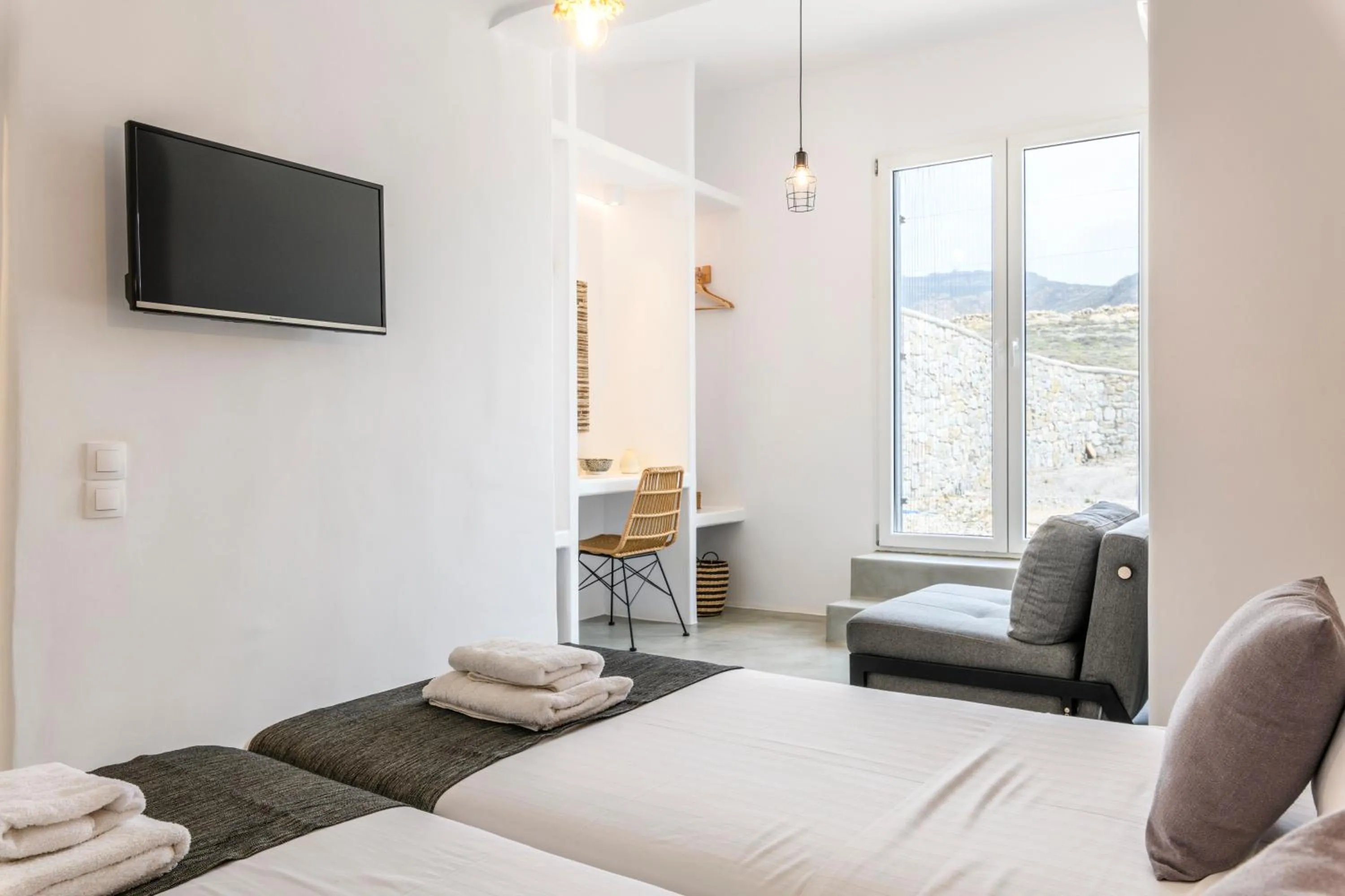 Bed in Mykonos Residence Villas & Suites Merchia beach