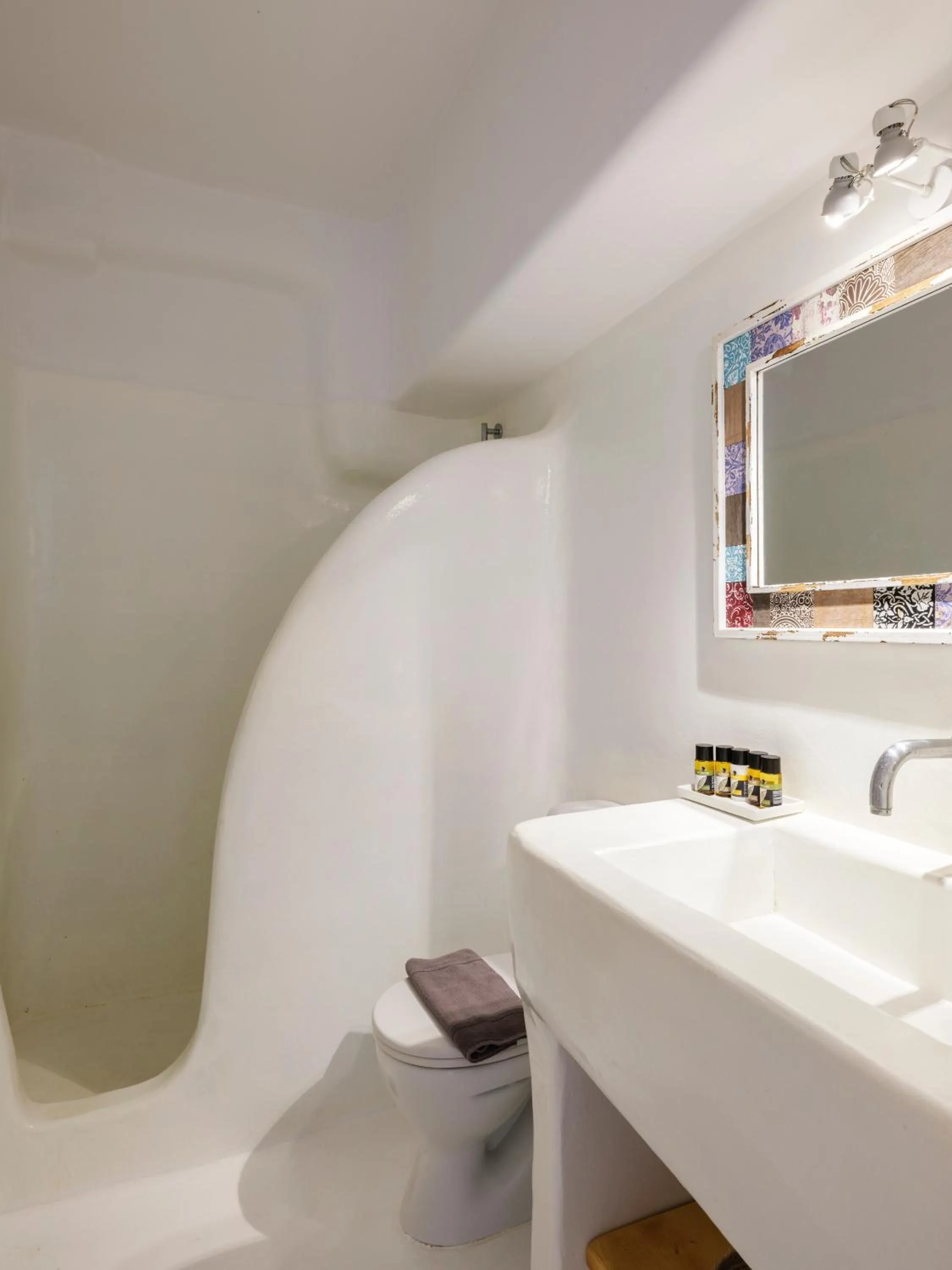 Shower in Mykonos Residence Villas & Suites Merchia beach