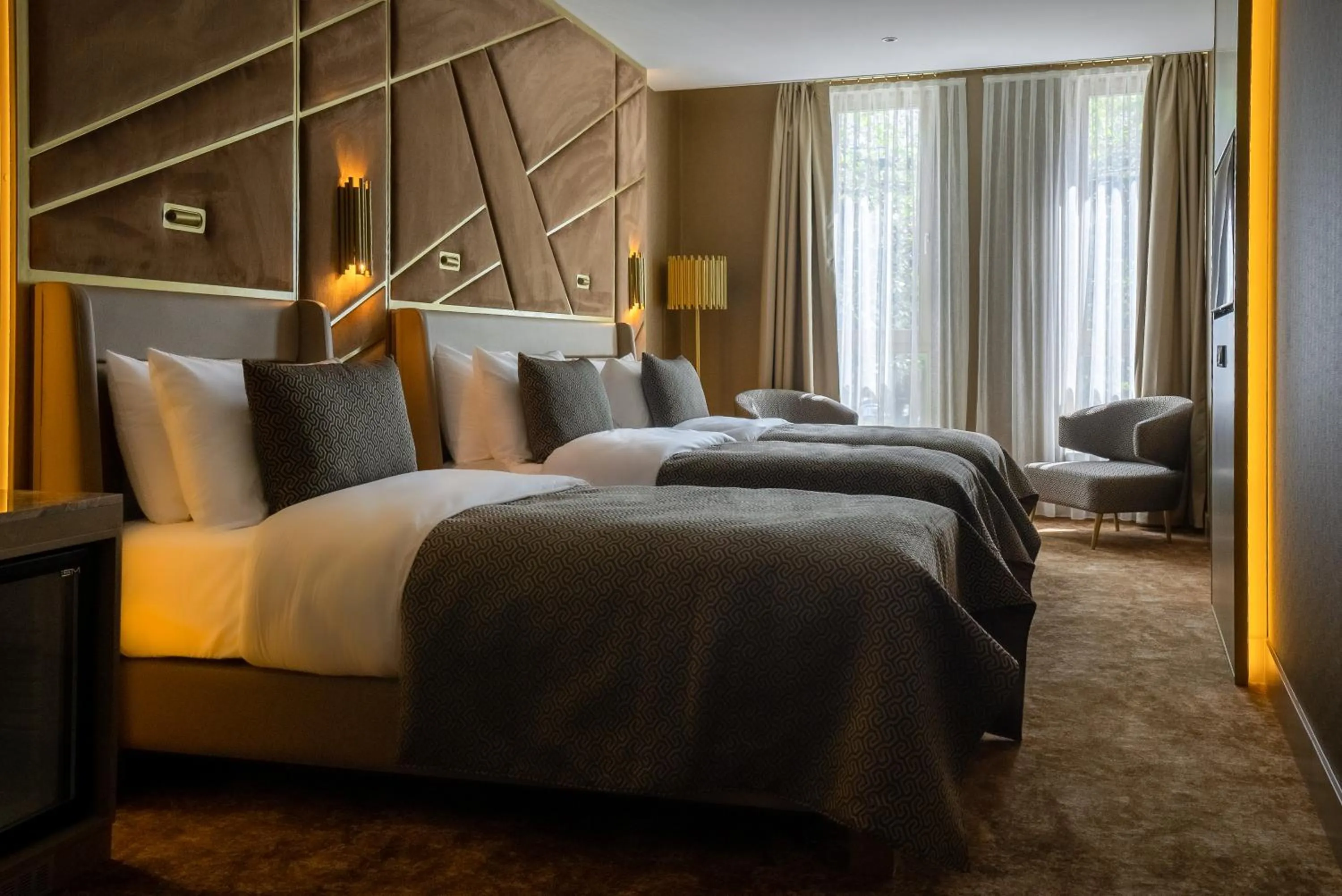 Bedroom, Bed in ART Hotel Rotterdam-Fully Renovated