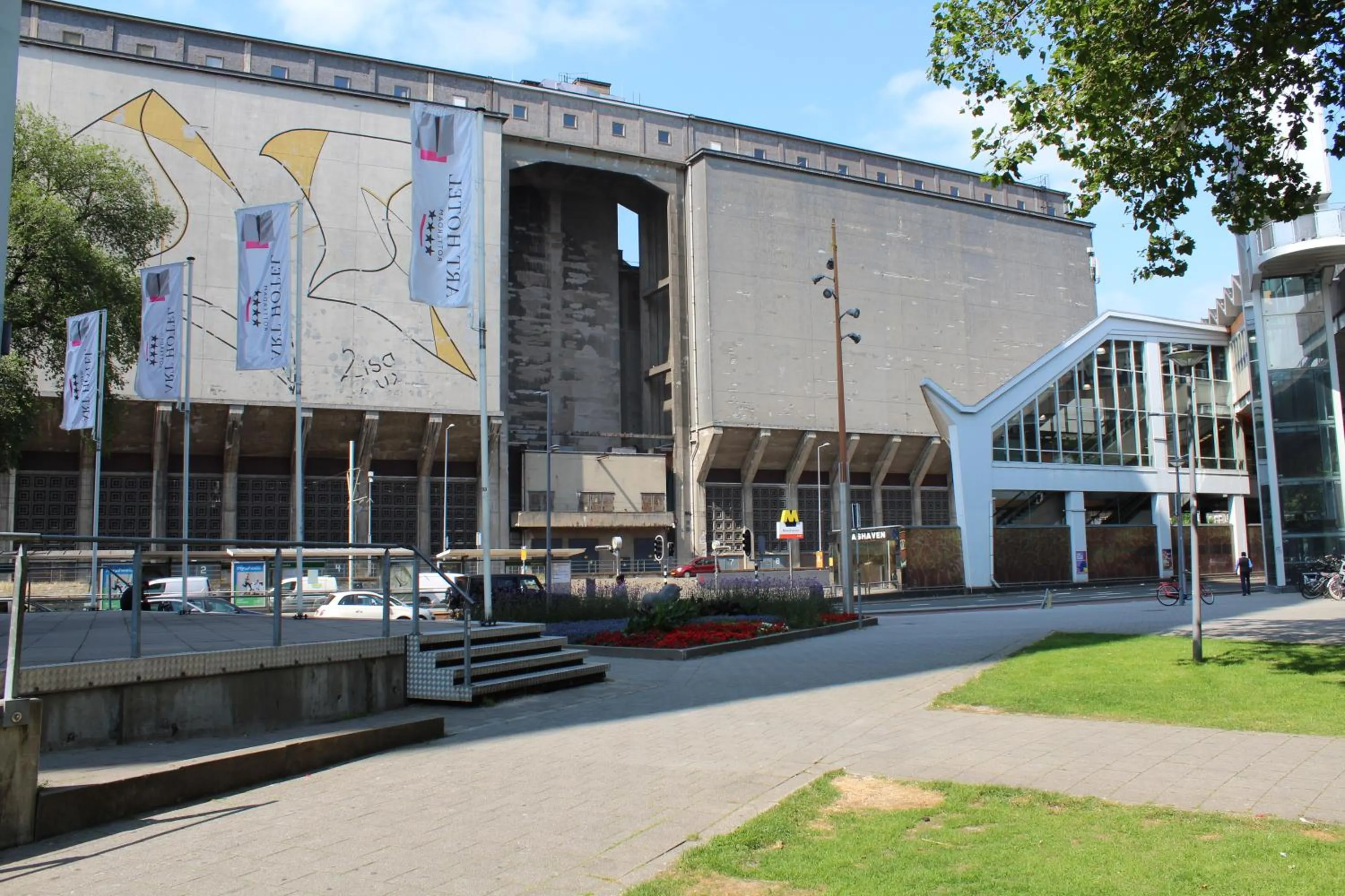 Property building in ART Hotel Rotterdam-Fully Renovated