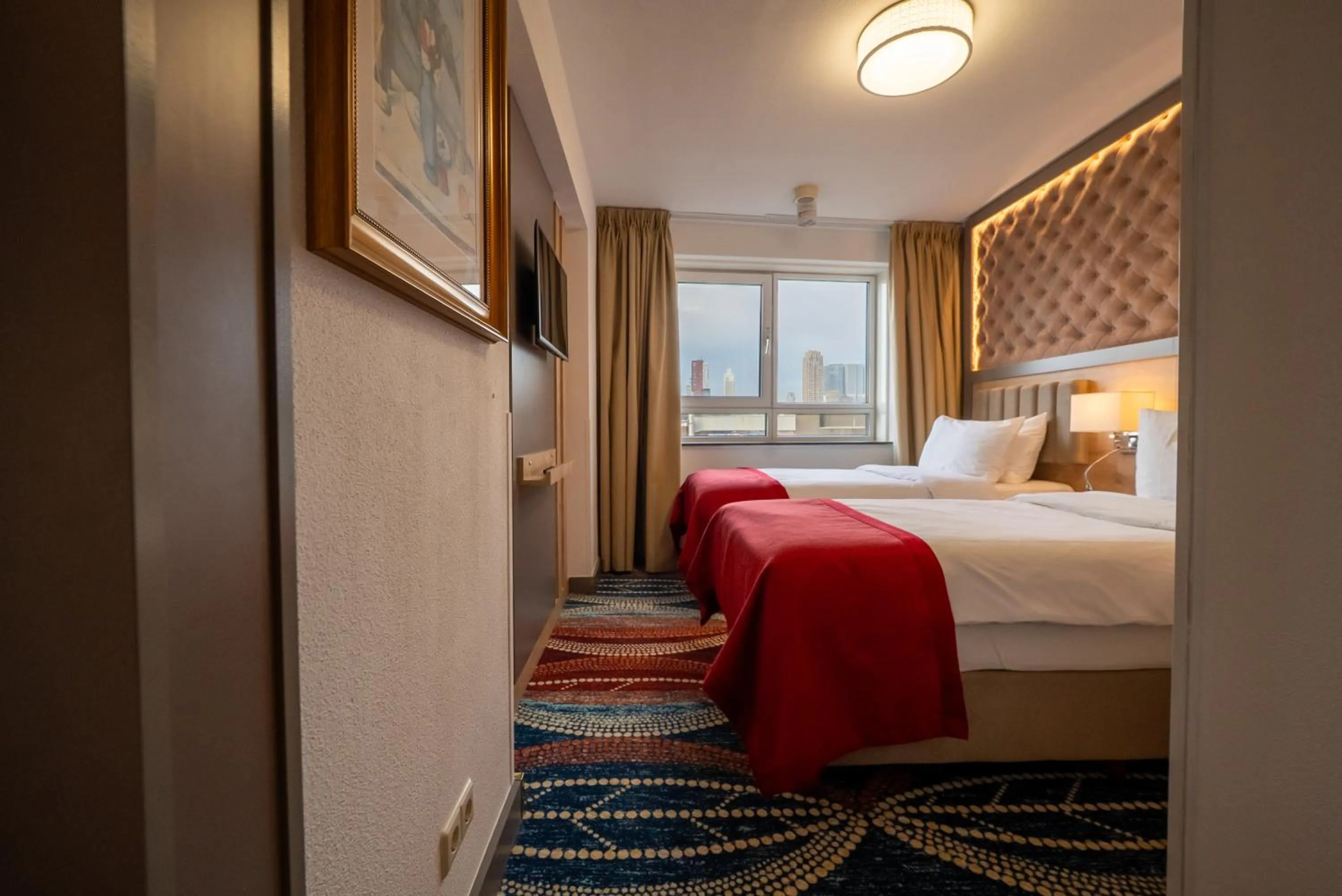 Bedroom, Bed in ART Hotel Rotterdam-Fully Renovated