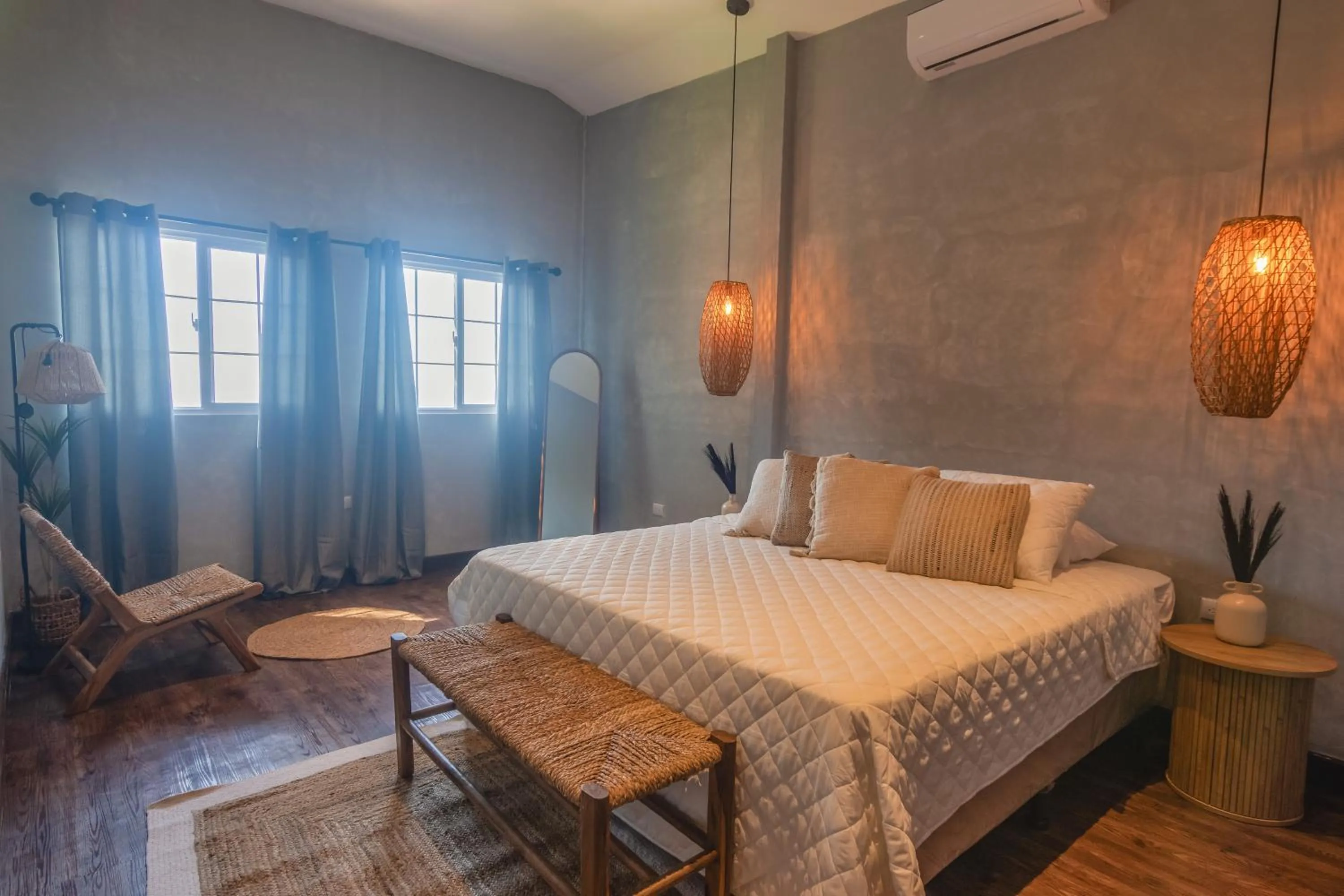 Photo of the whole room, Bed in El Xalli Hotel