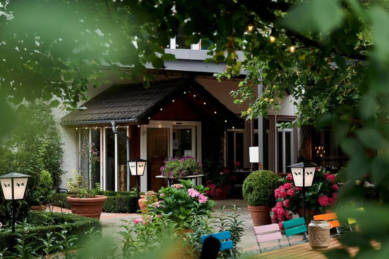 Property building in Landgasthof Läuterhäusle