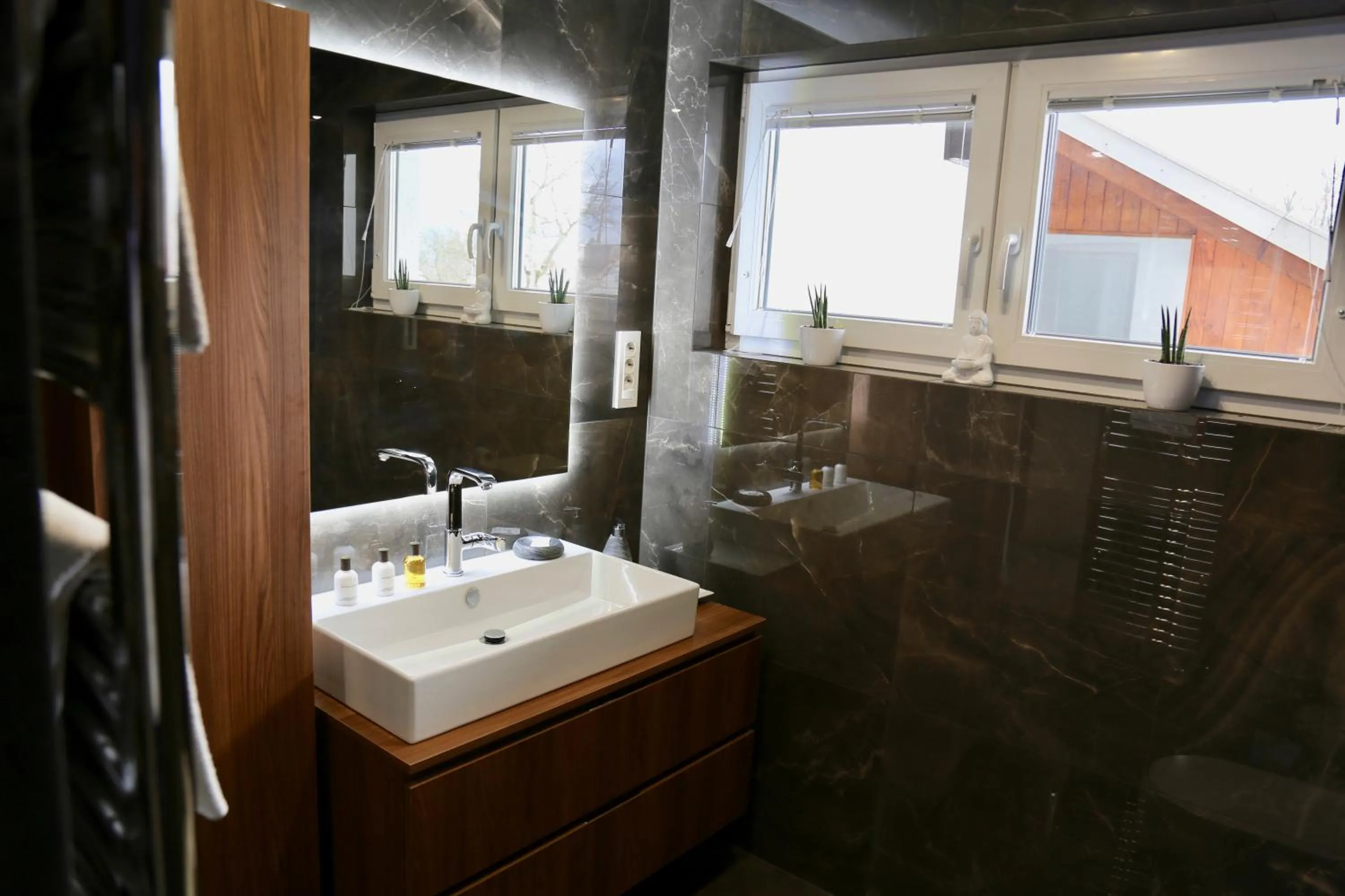 Bathroom in Apartments Boldin