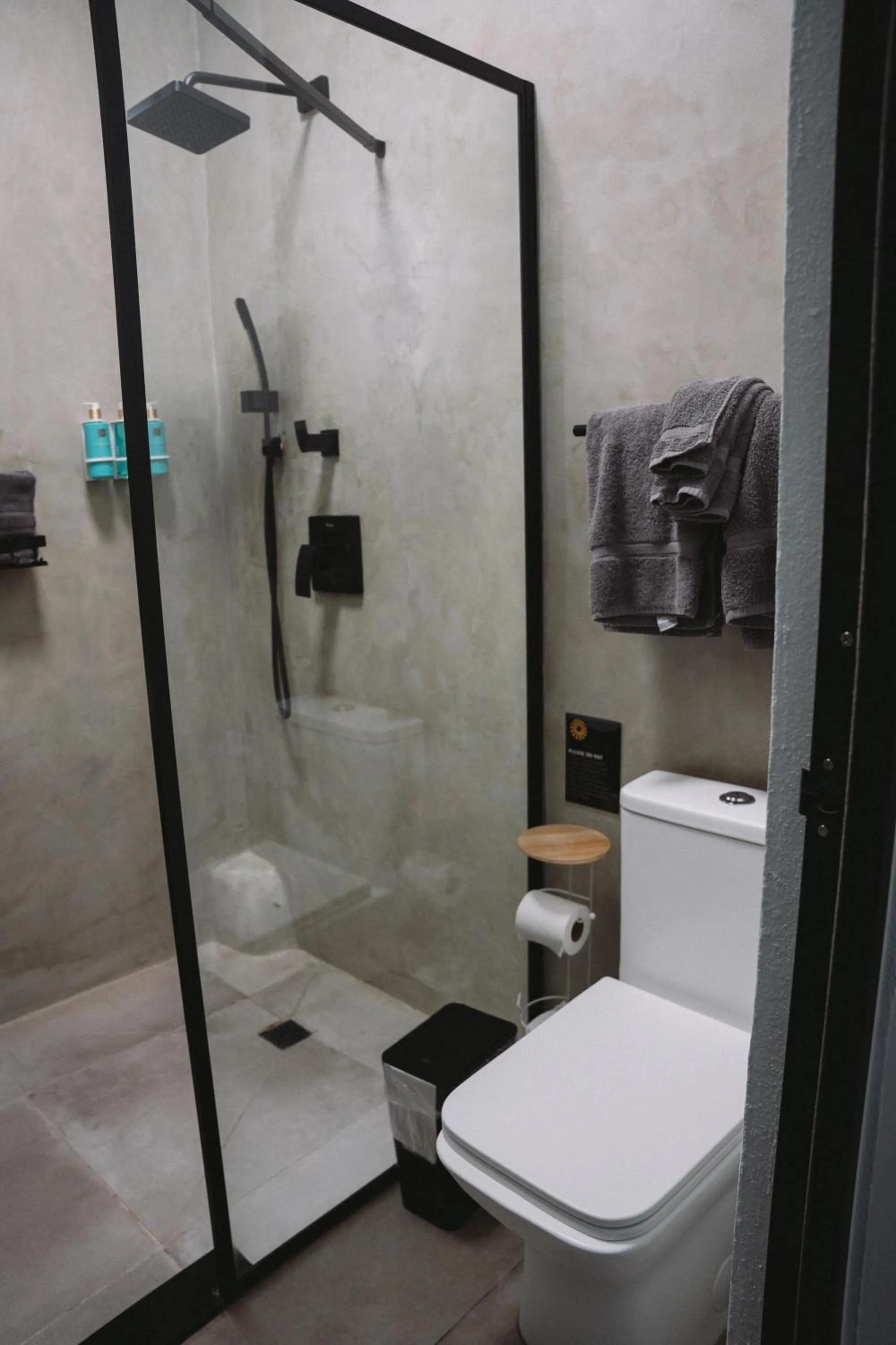 Bathroom in The Looking Glass Hotel