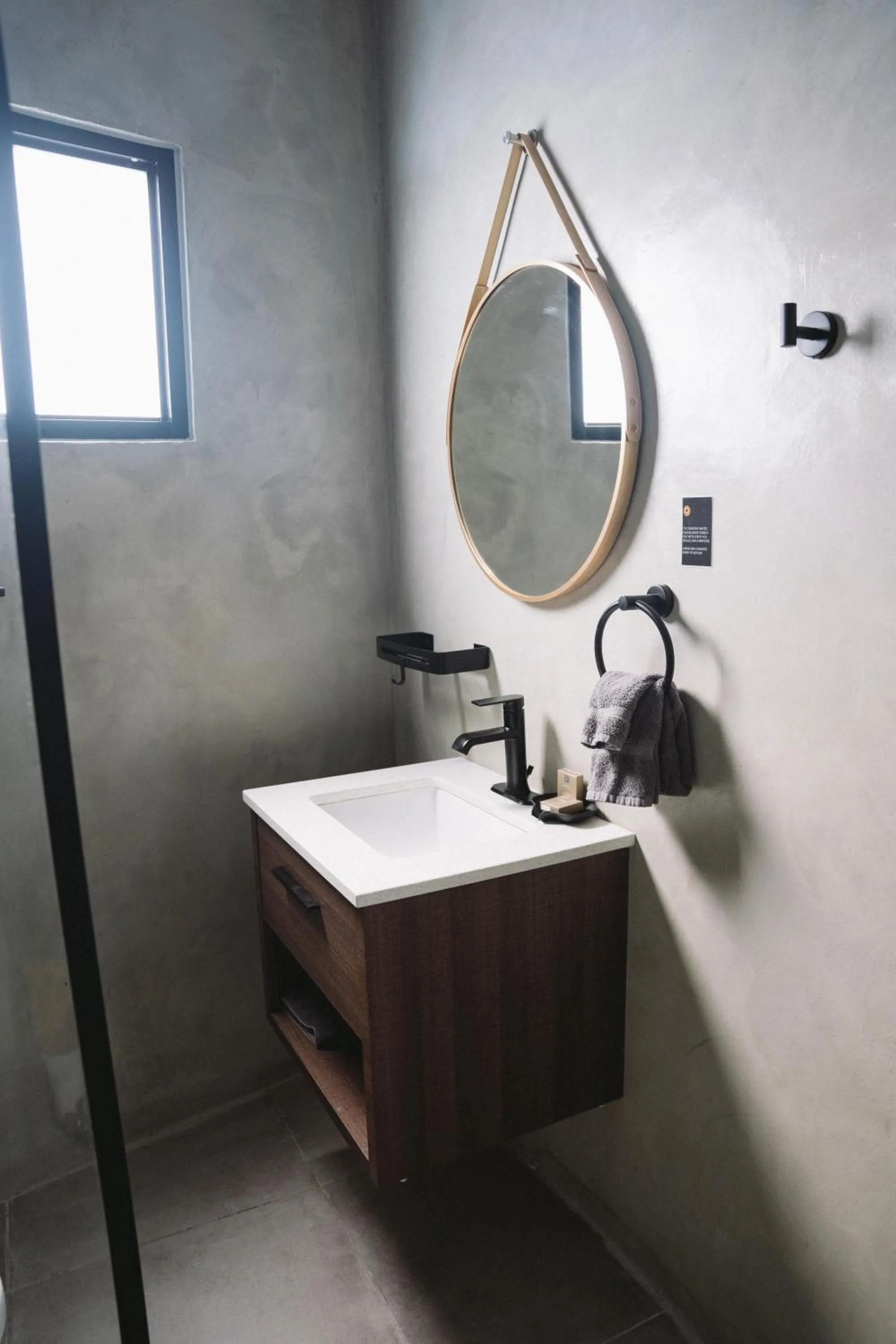 Bathroom in The Looking Glass Hotel