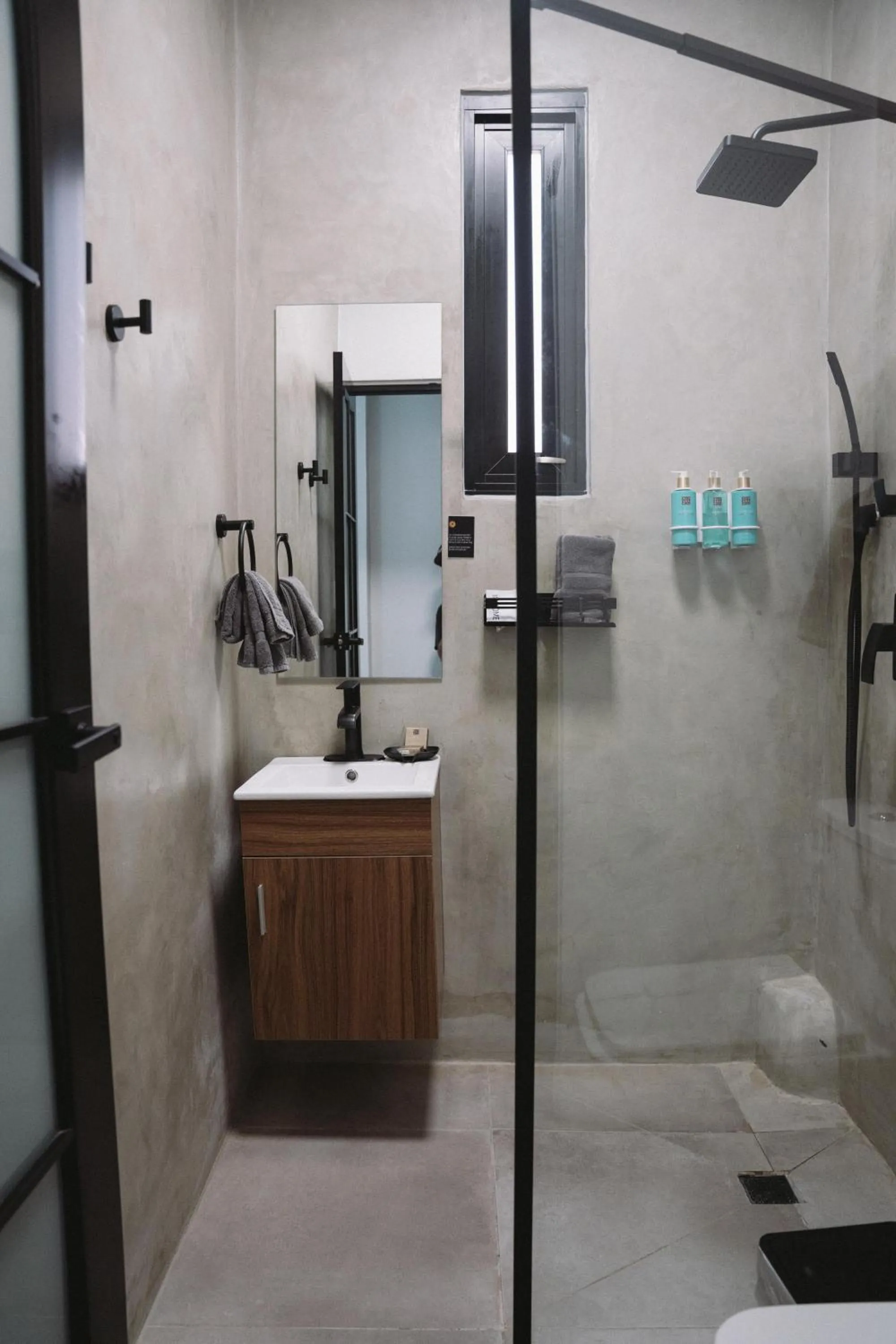 Bathroom in The Looking Glass Hotel