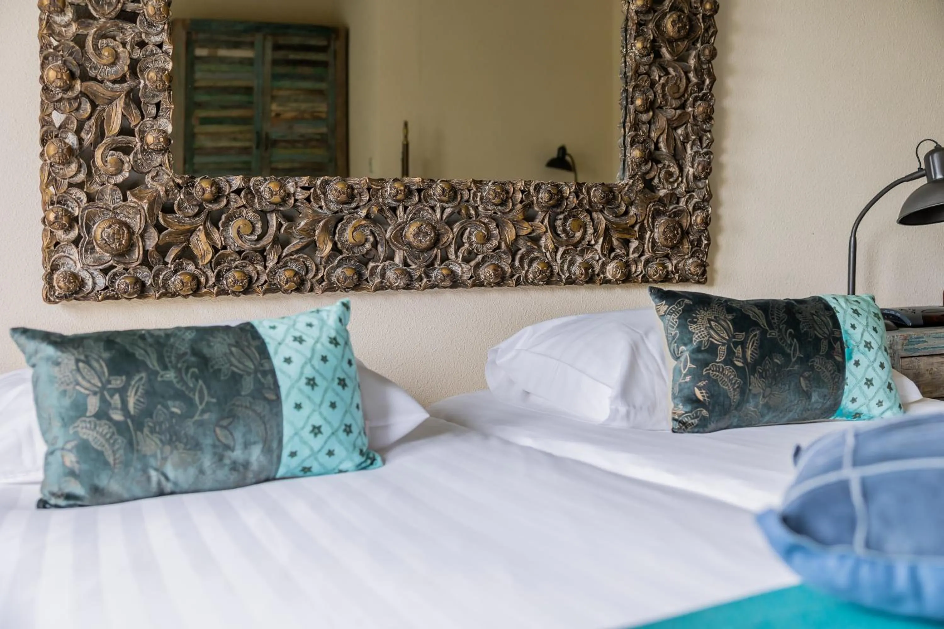 Bed in Hotel De Walvisvaarder