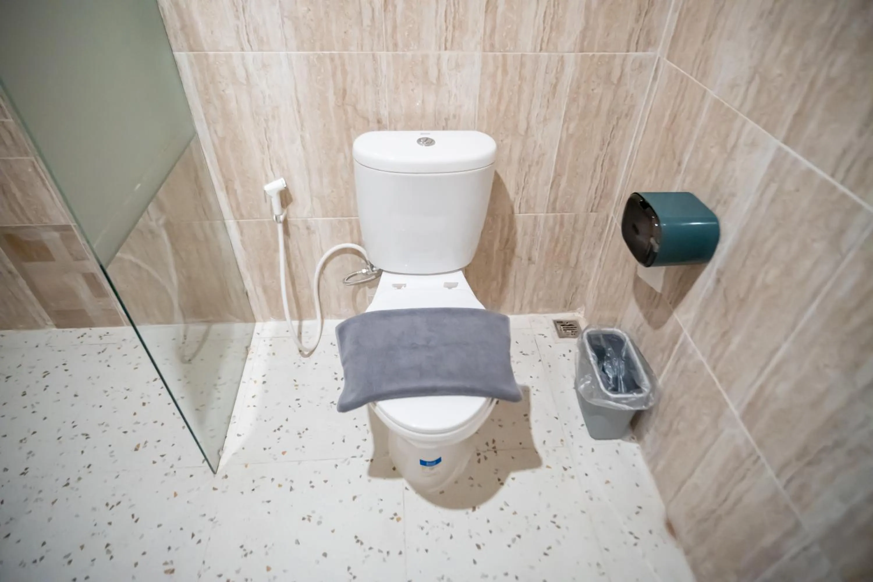 Elephant Inn and Suite by Sajiwa