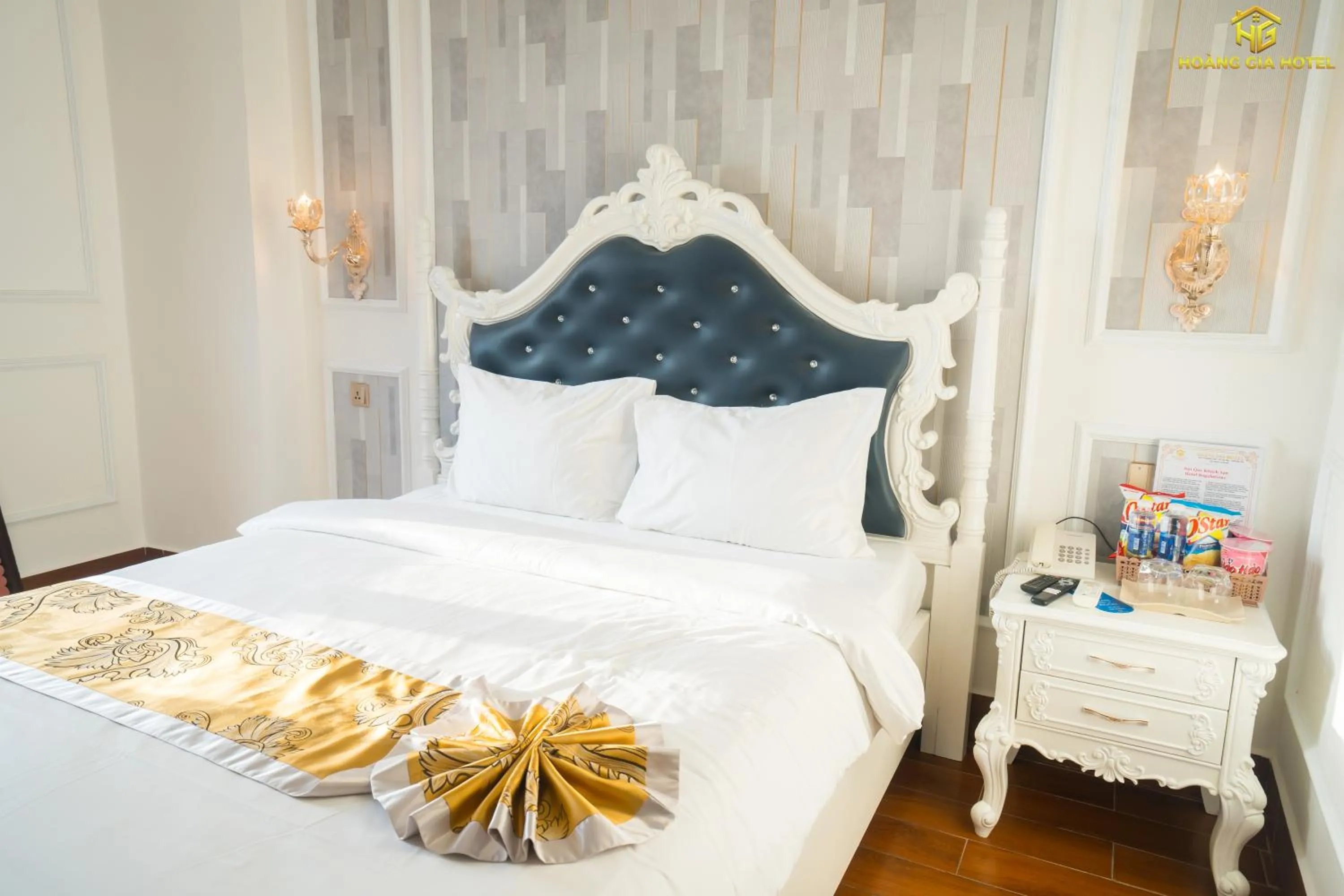 Bed in Hoàng Gia Hotel Tuy Hoà