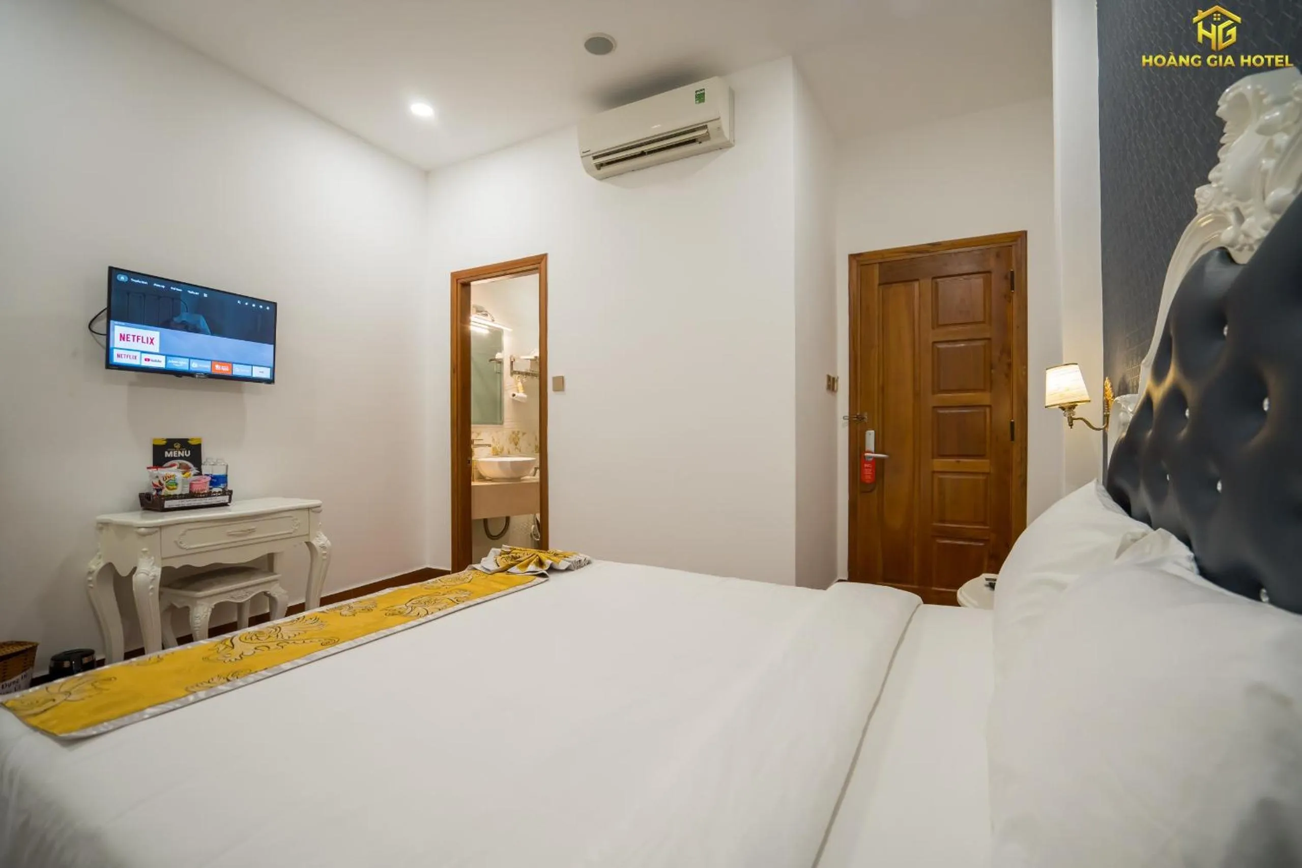 Bed in Hoàng Gia Hotel Tuy Hoà