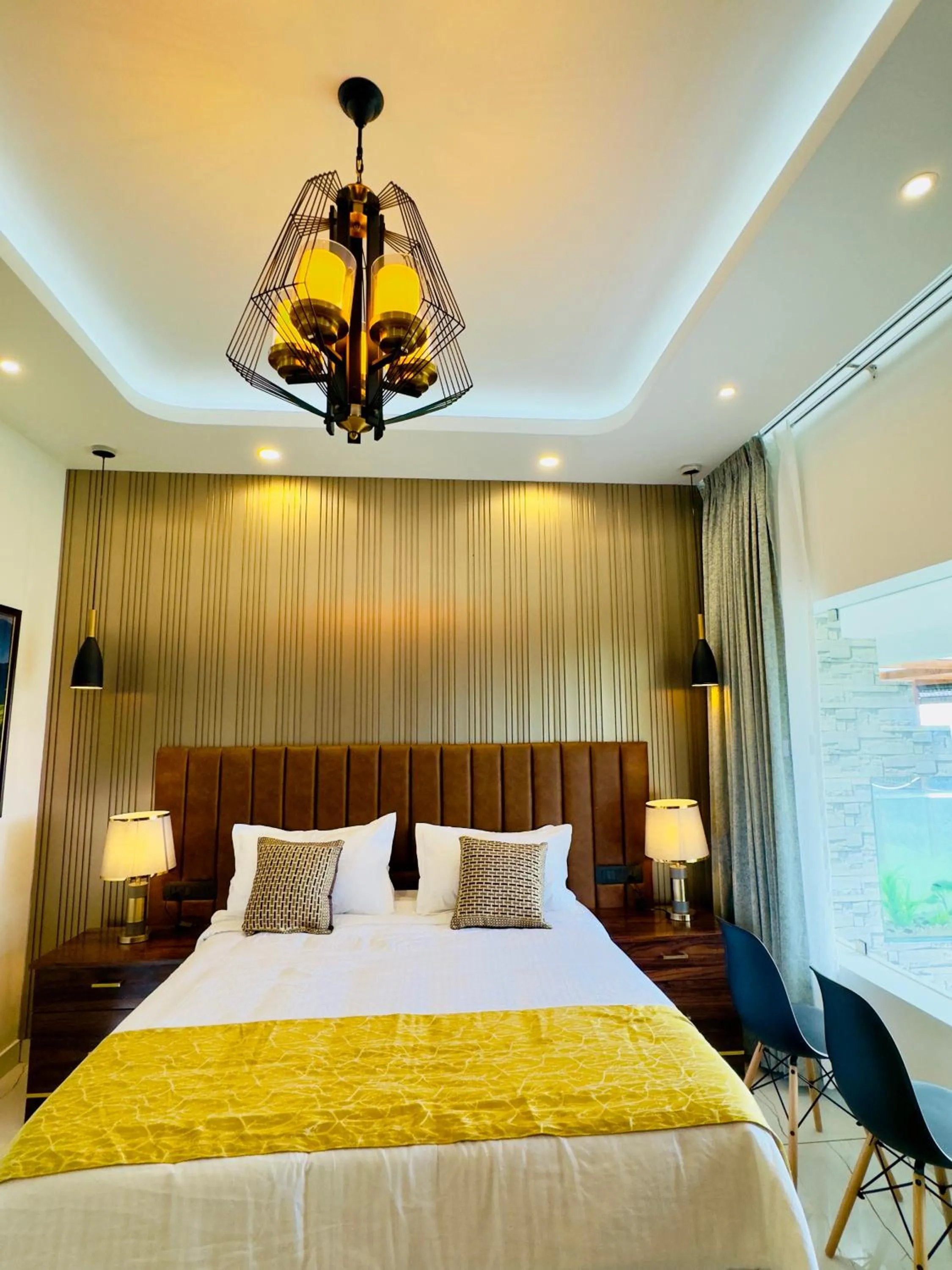 Bed in Misty Wonders