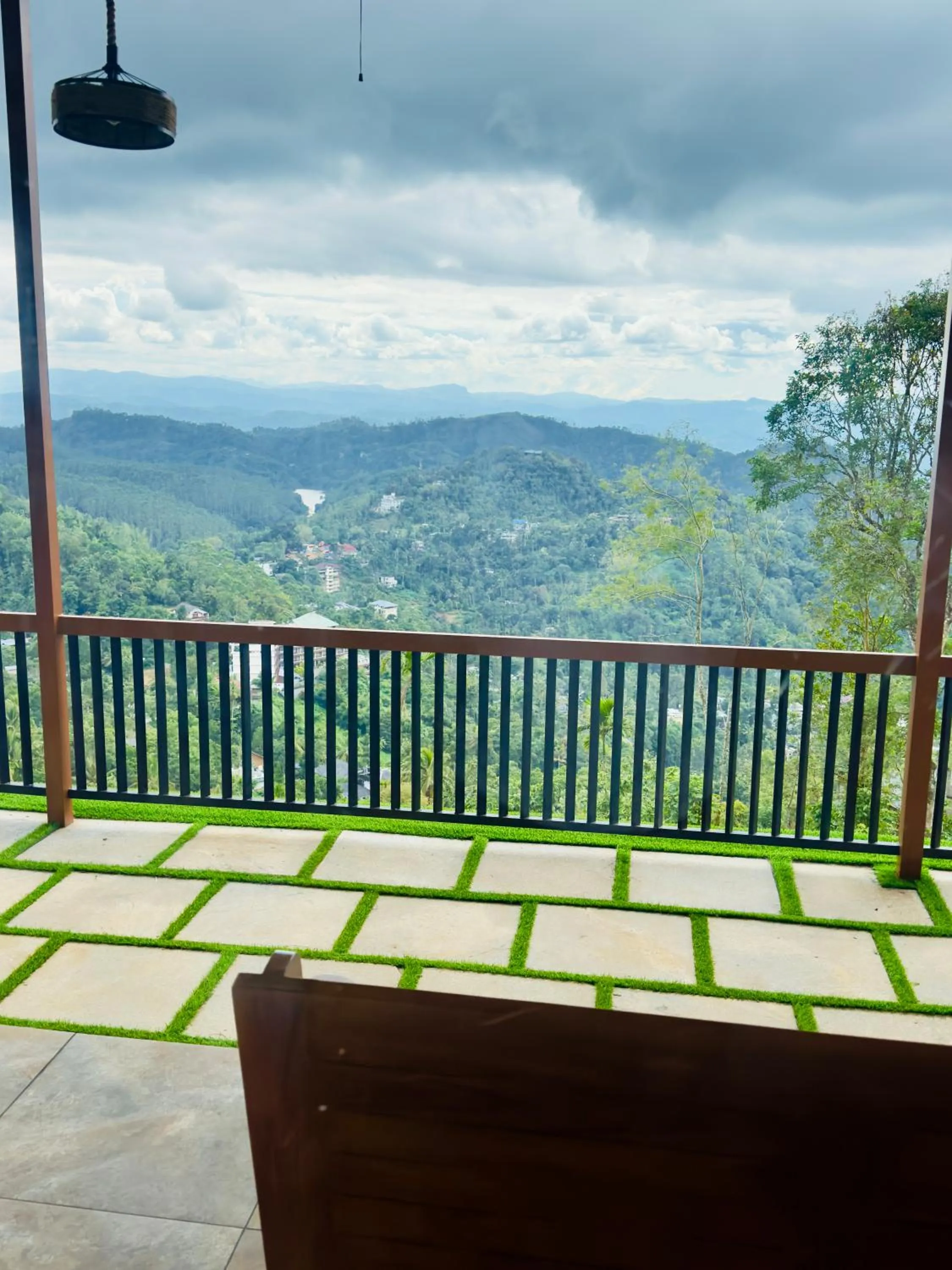 Mountain view in Misty Wonders