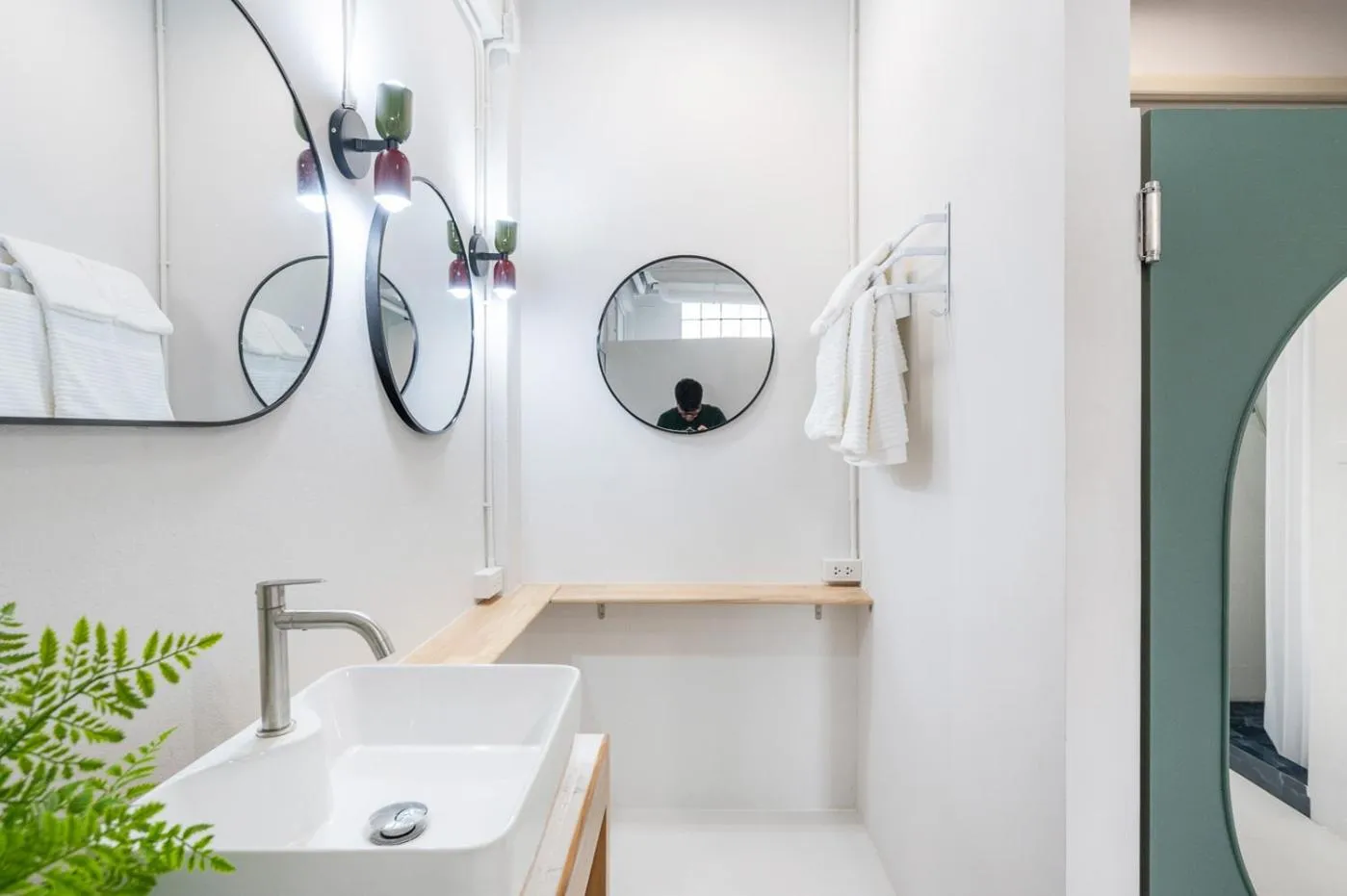 Shower in Unplugged at Bangrak Design Hostel