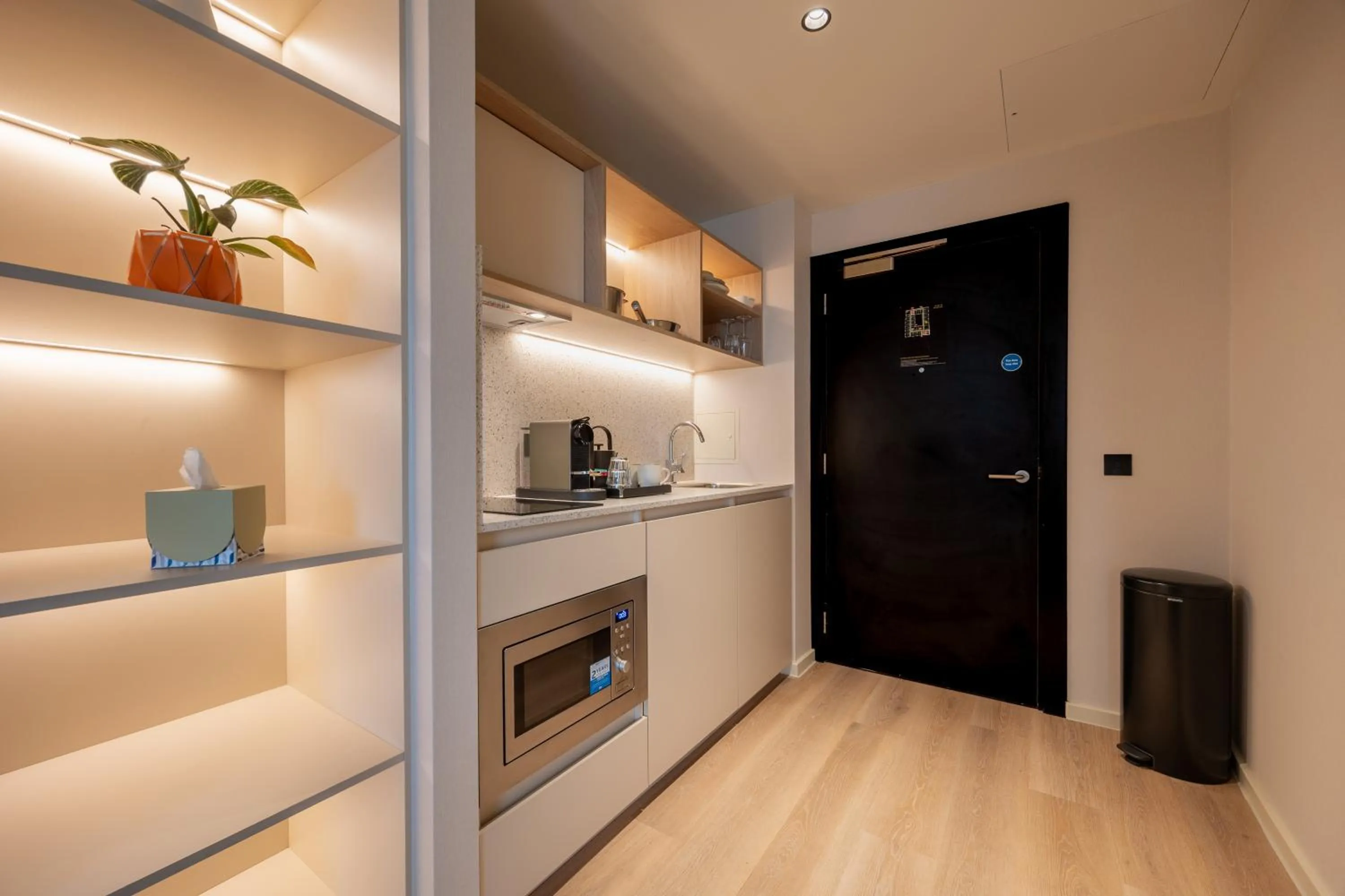 Kitchen or kitchenette in The Social Hub Glasgow