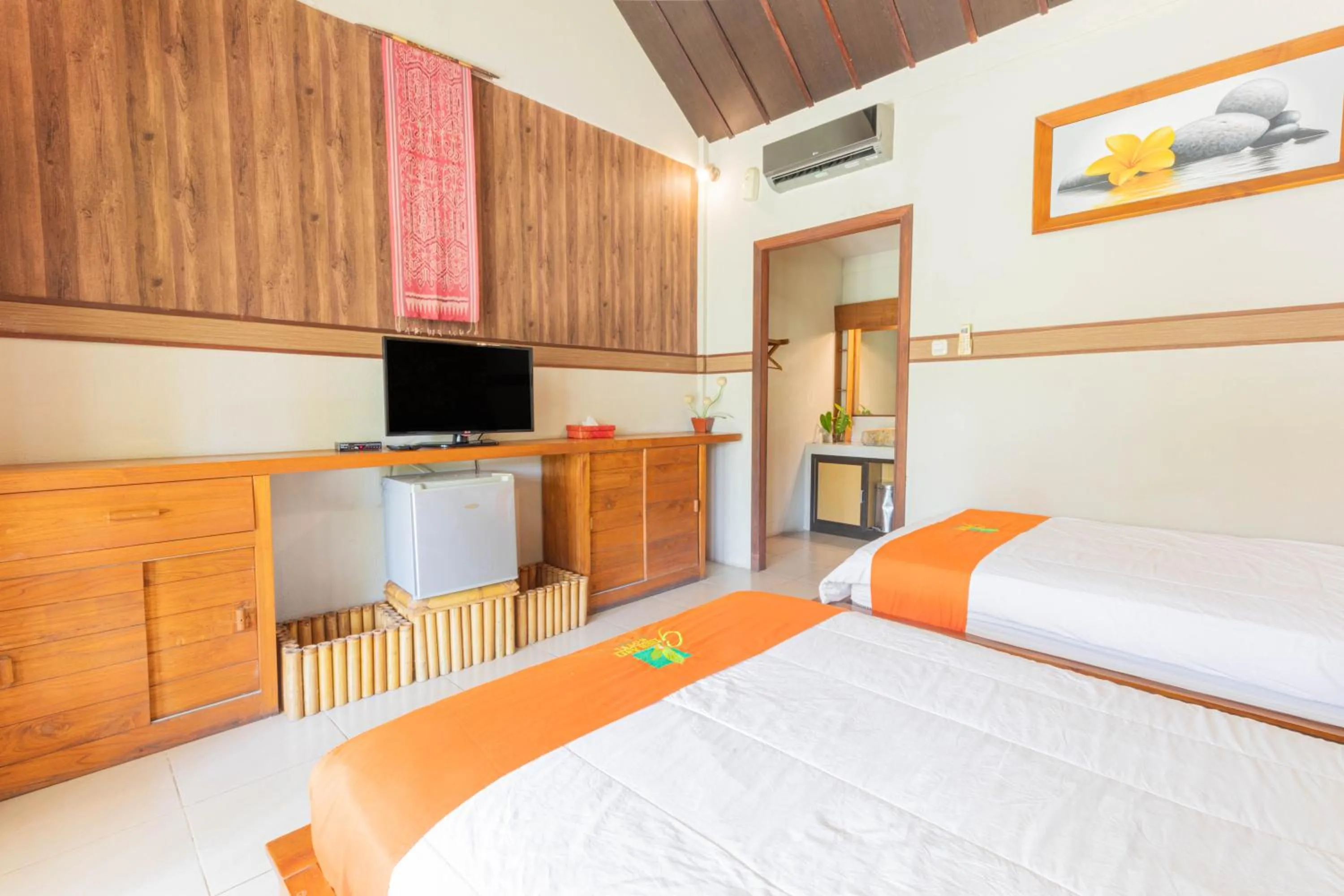 Bedroom, Bed in Green Asri Hotel