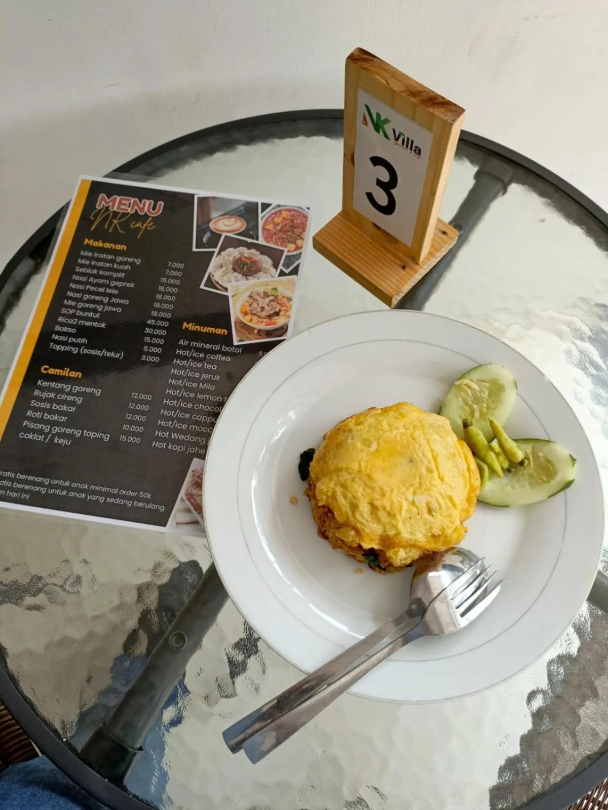 Restaurant/places to eat in NK Villa Syariah And Cafe Prigen