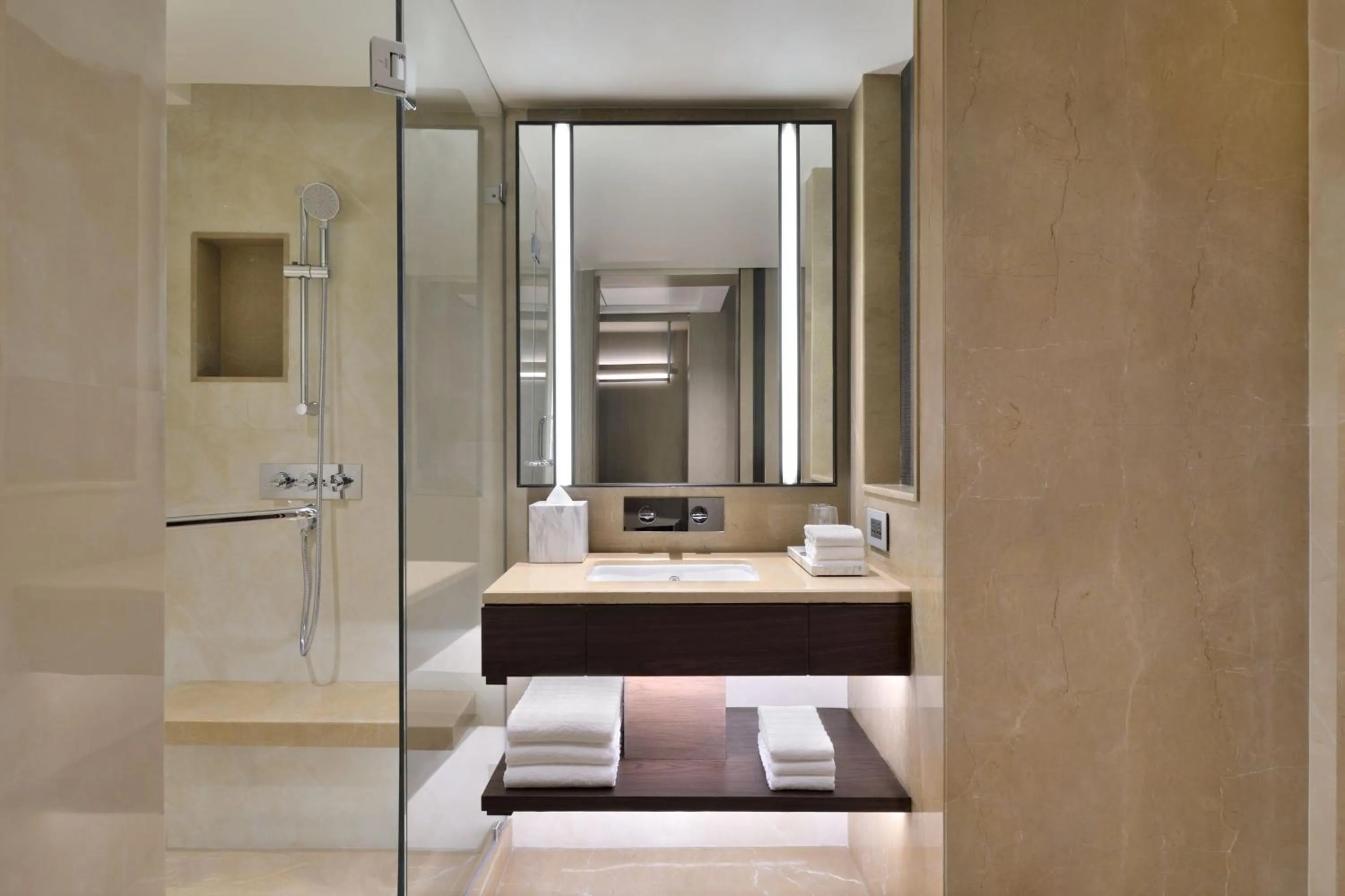 Photo of the whole room in Courtyard by Marriott Gorakhpur