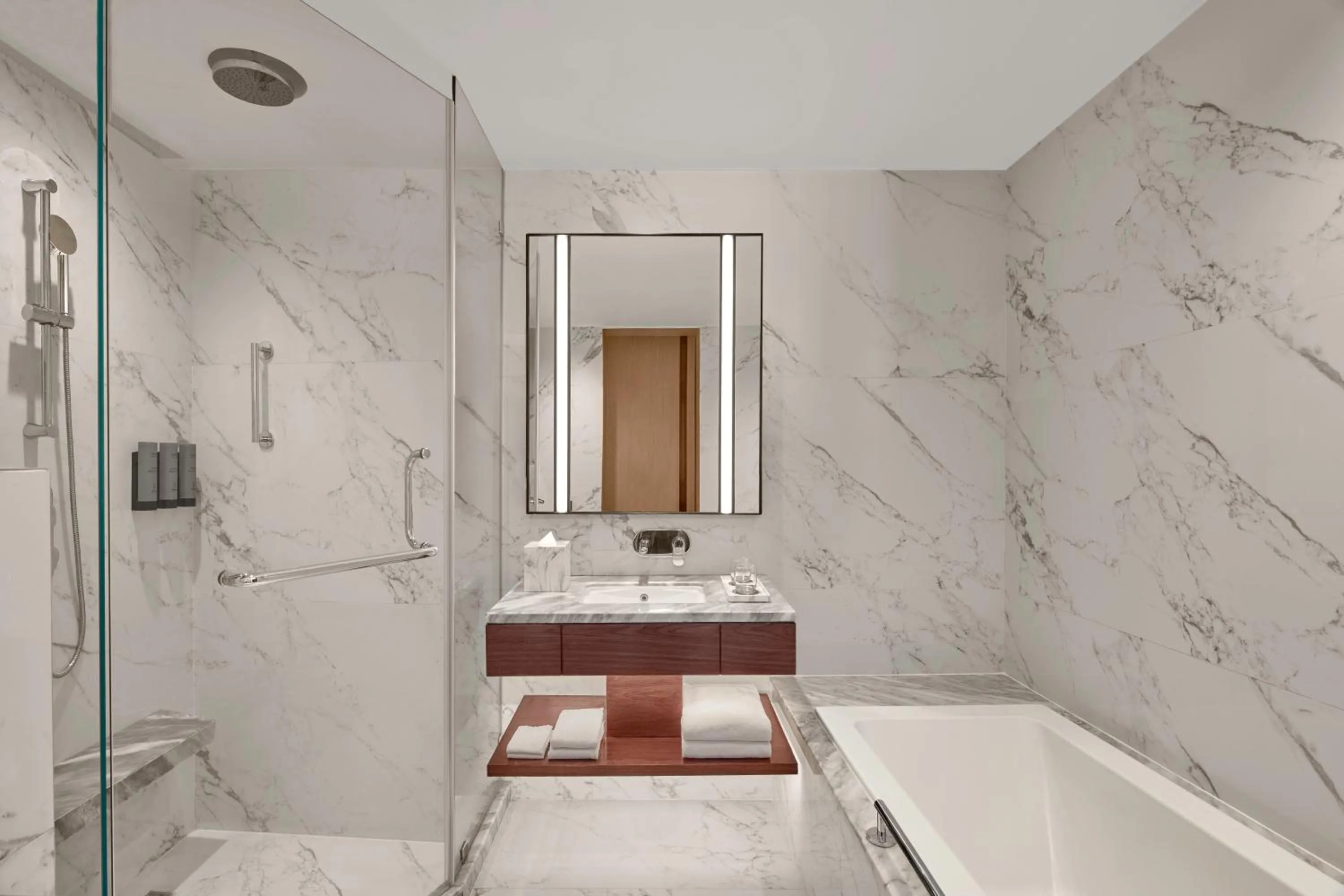 Bathroom in Courtyard by Marriott Gorakhpur