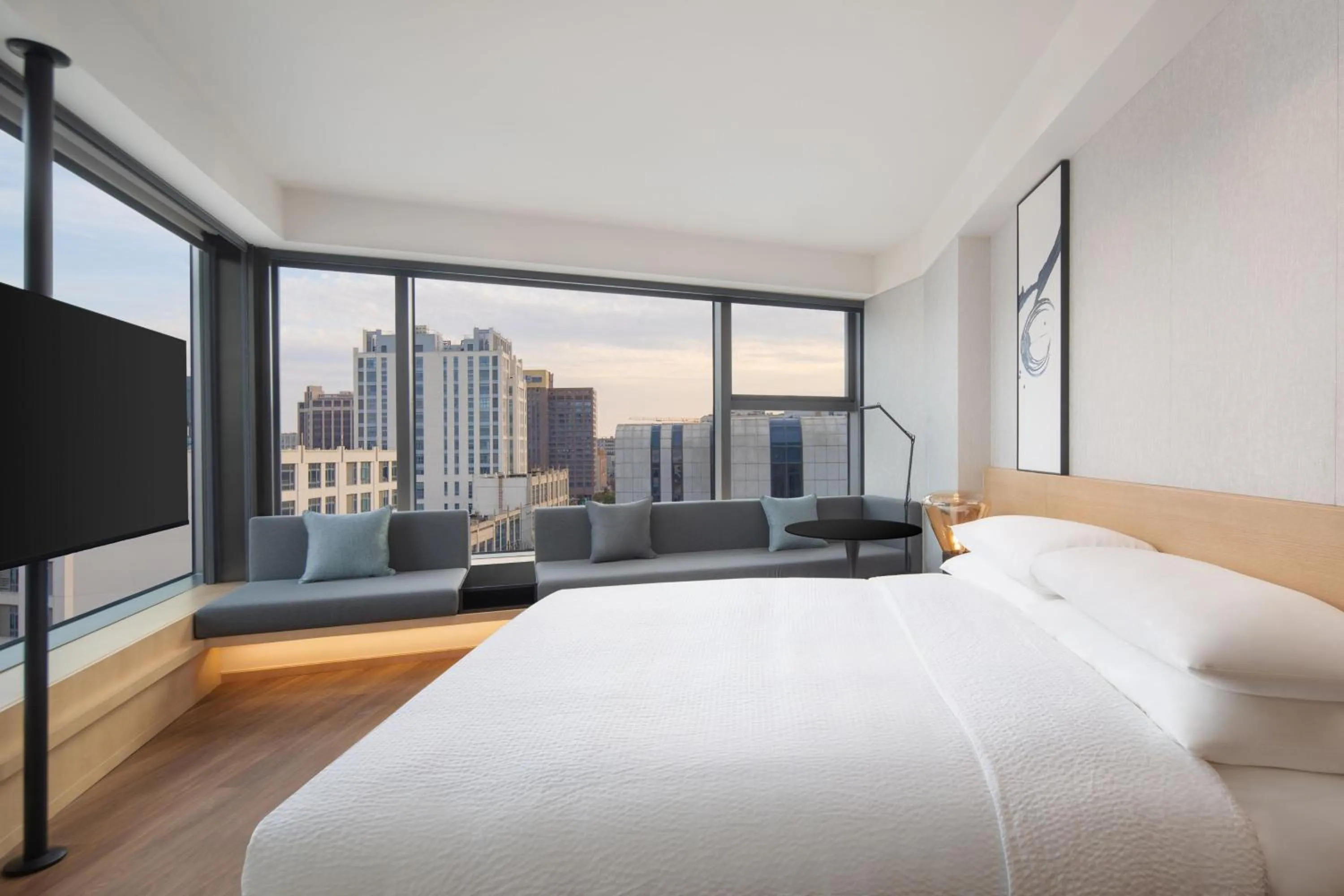 Photo of the whole room, Bed in Fairfield by Marriott Shanghai Lingang Special Area